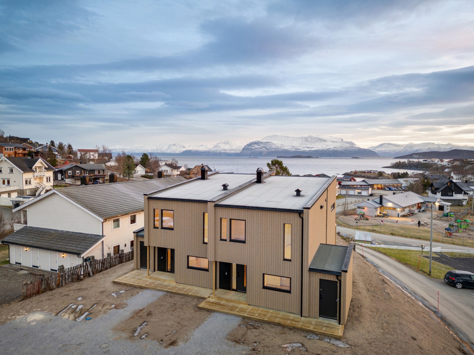 Uteområdene skal ferdigstilles sommmeren 2025 Galleribilde