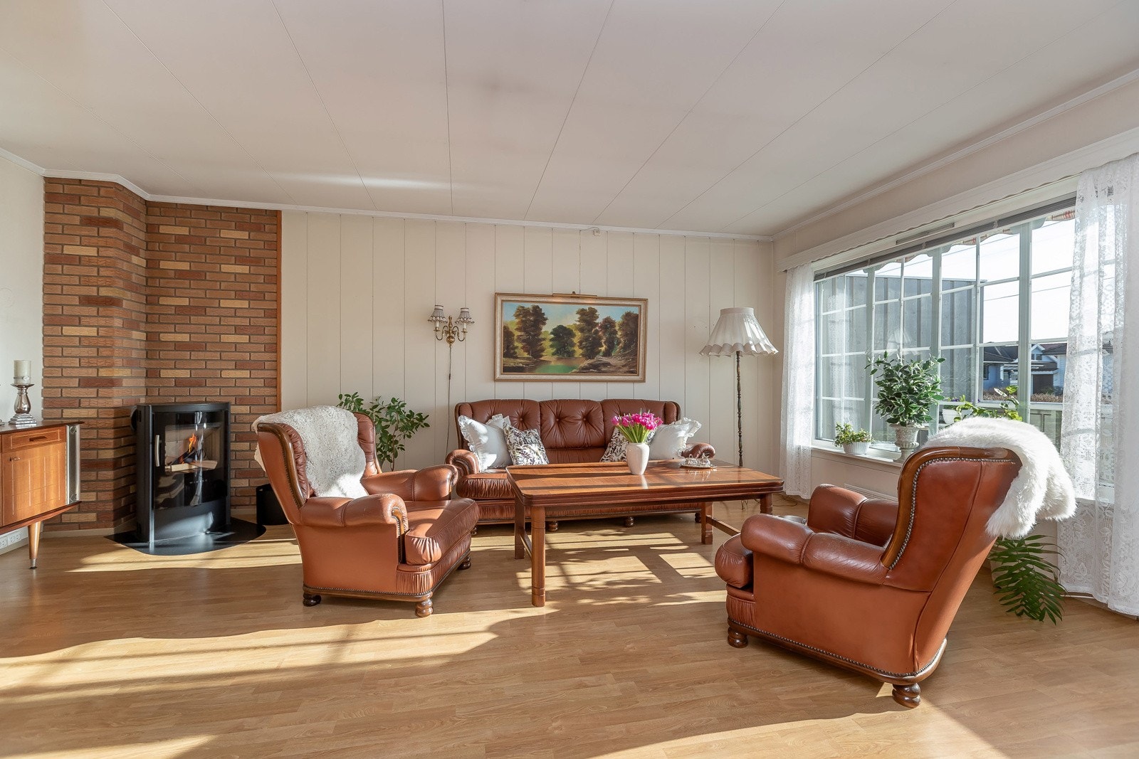Romslig vinkelstue Galleribilde