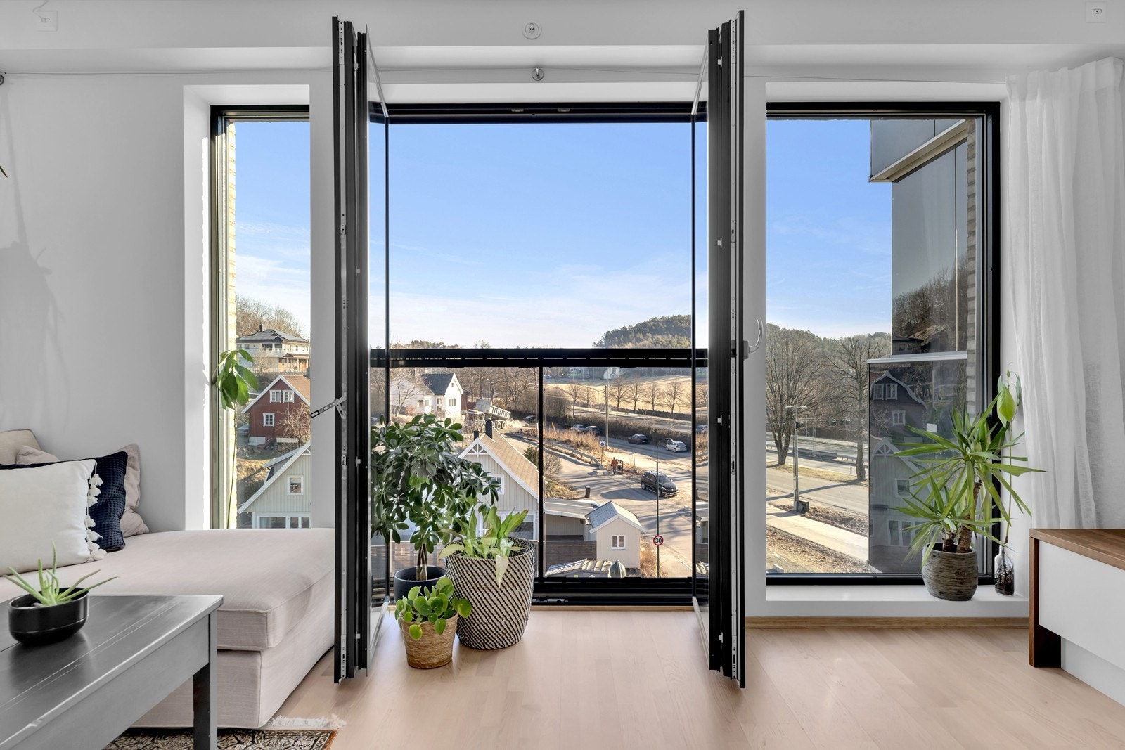 Fransk balkong med fin utsikt Galleribilde