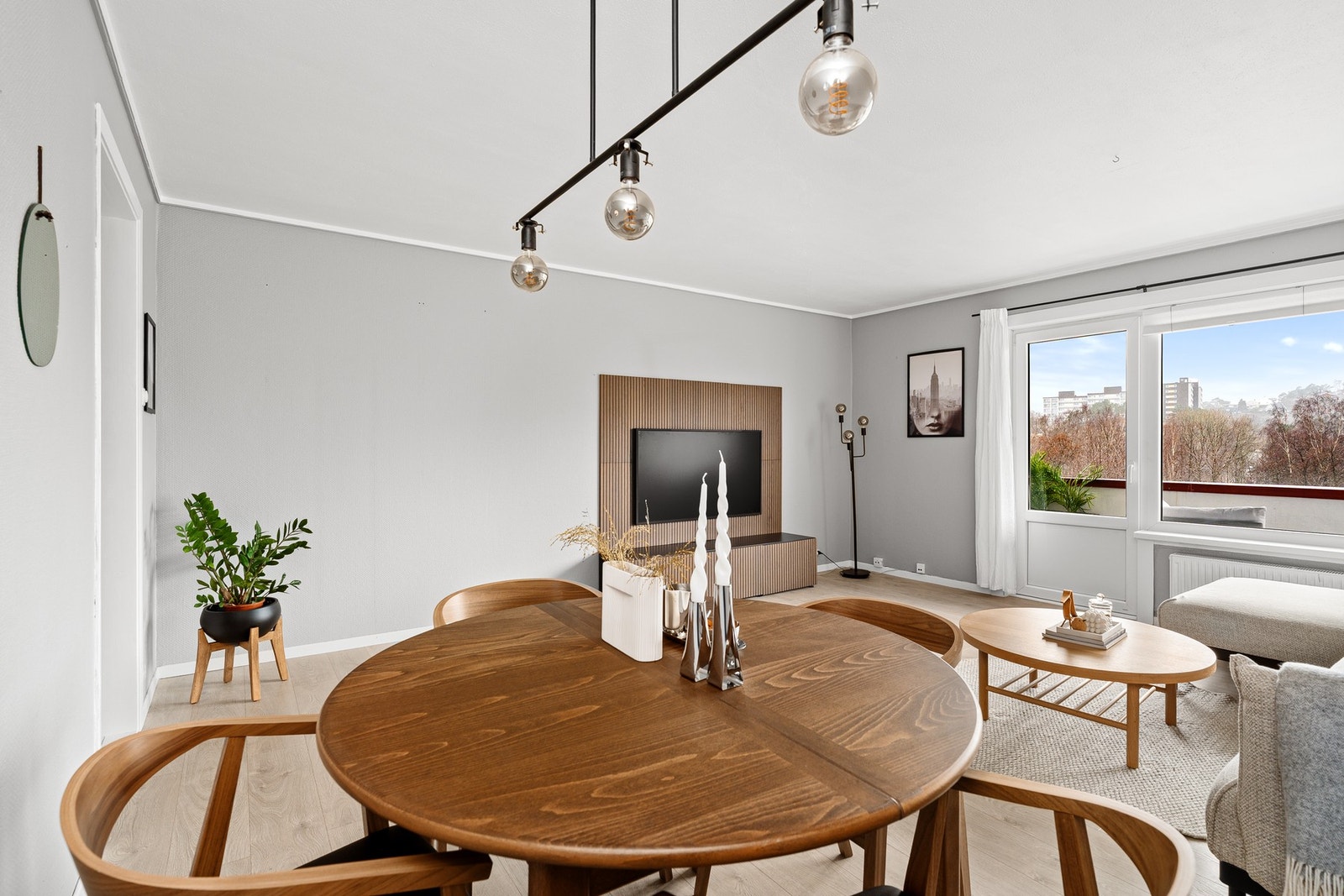 God plass til spisebord Galleribilde