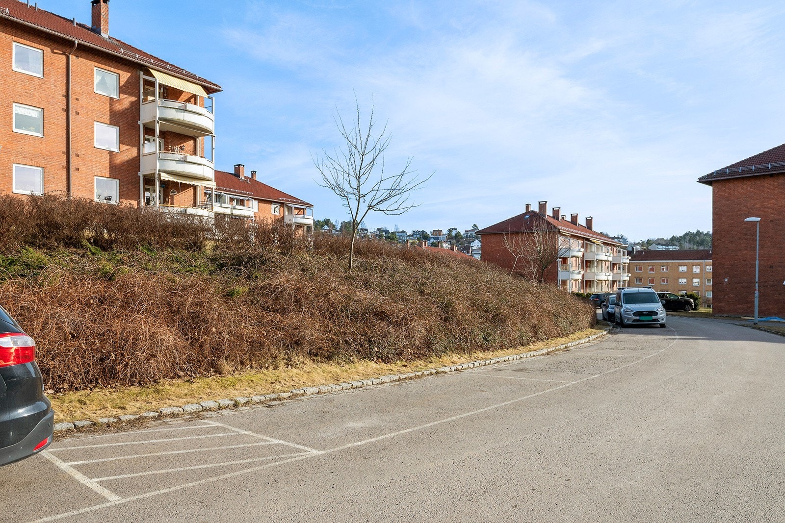 Gratis parkering i stikkveiene til brl Galleribilde