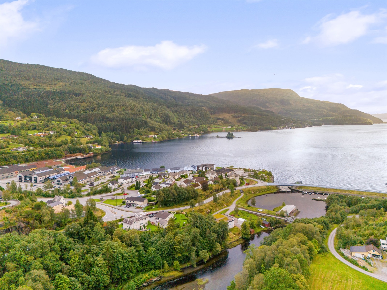 Eikelandsosen Galleribilde