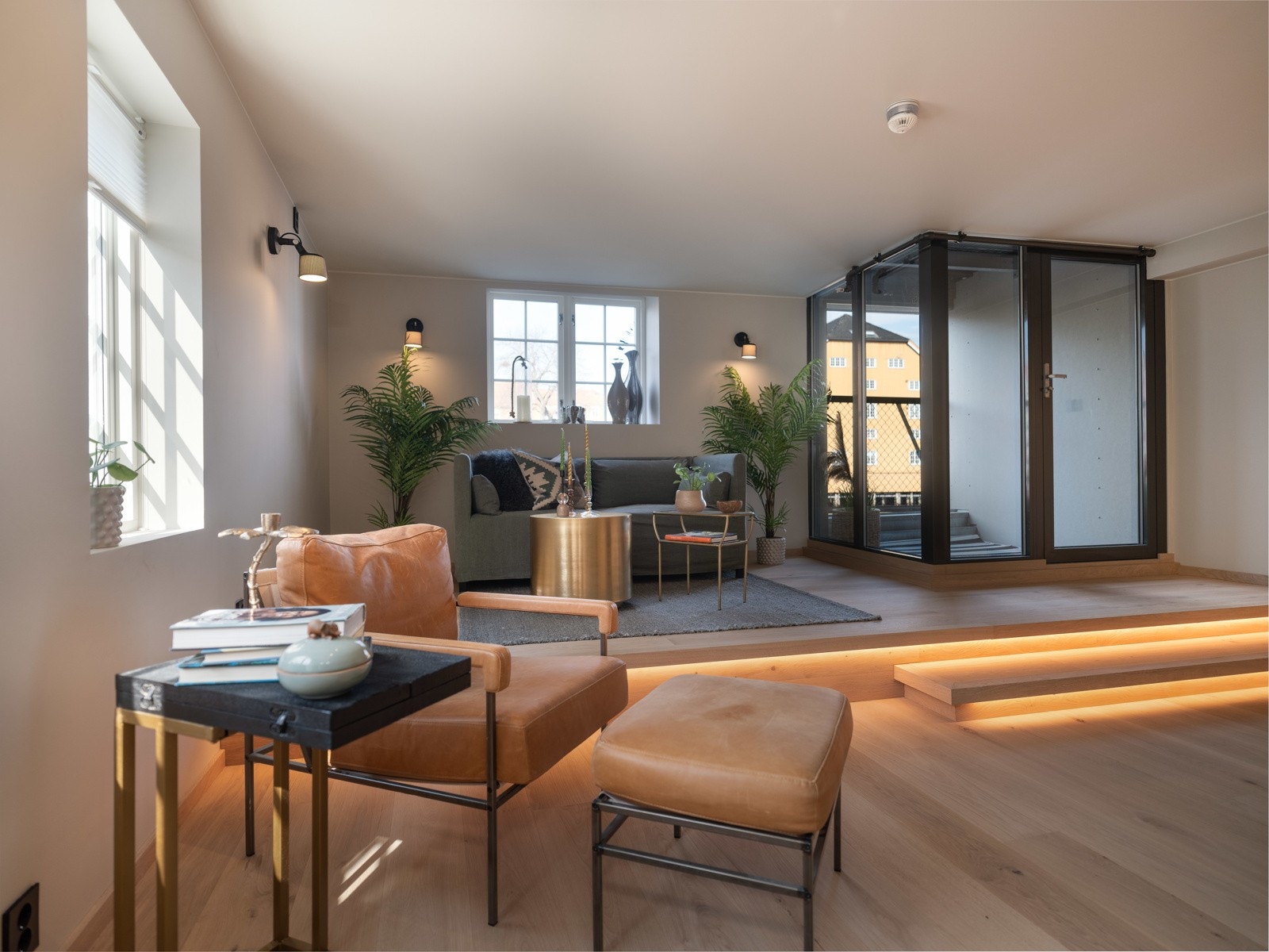 Stuen måler hele 38 kvm. Galleribilde