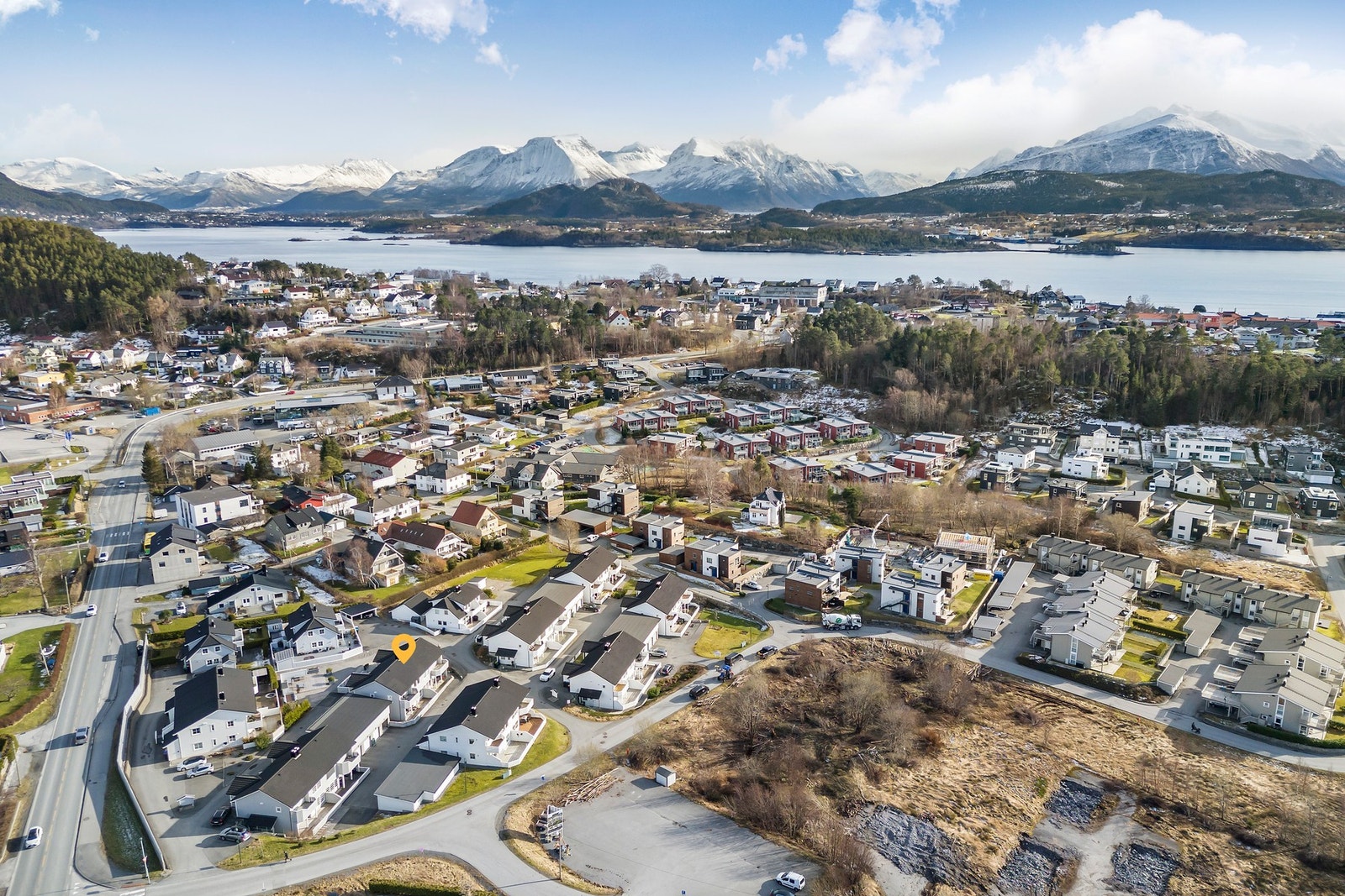 Oversiktsbilde. Legg merke den korte avstanden til busslomma, i tilfelle du trenger flybussen eller en annen rute. Galleribilde