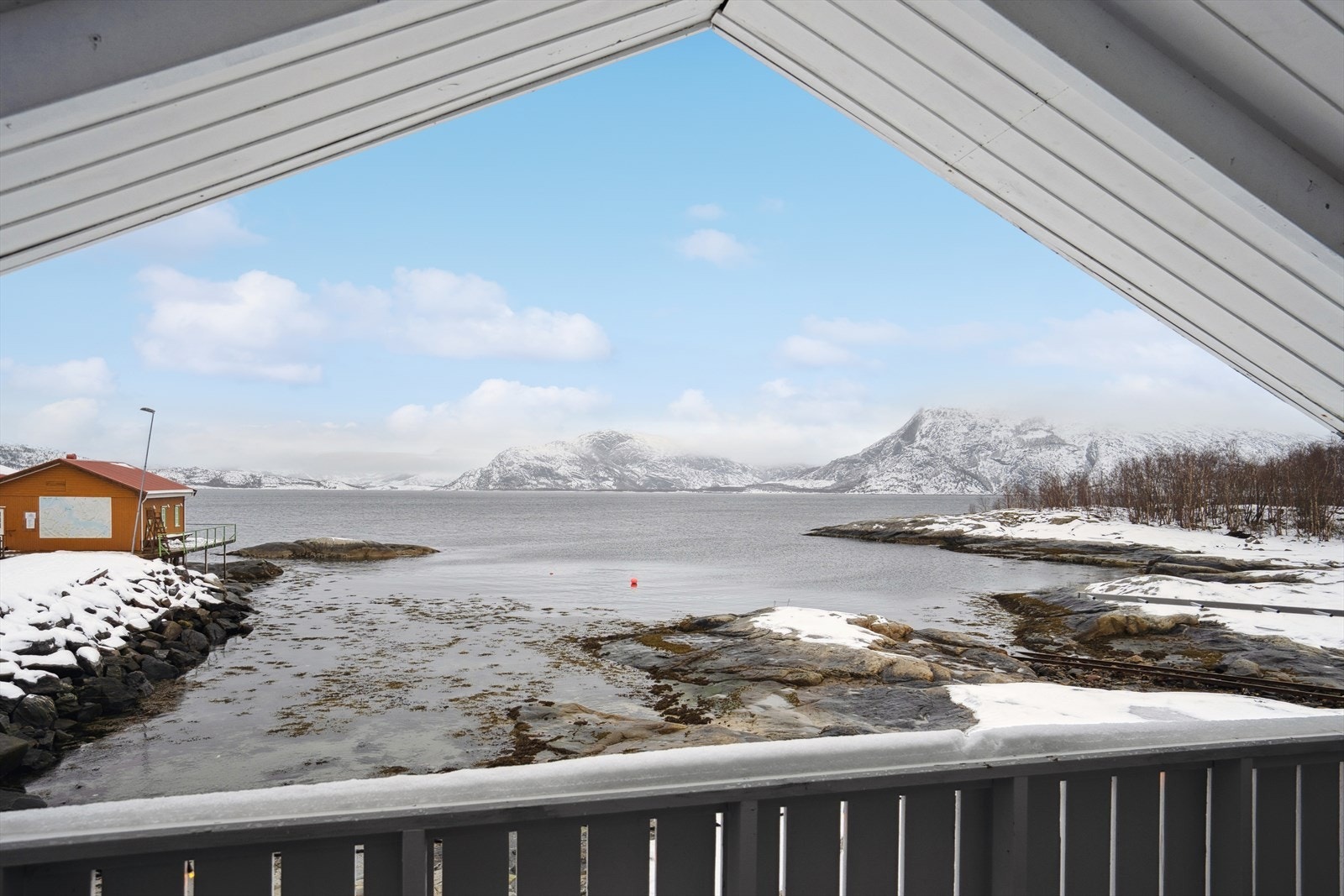 Sjekk utsikten! Dette er virkelig en plass en kan finne roen. Galleribilde