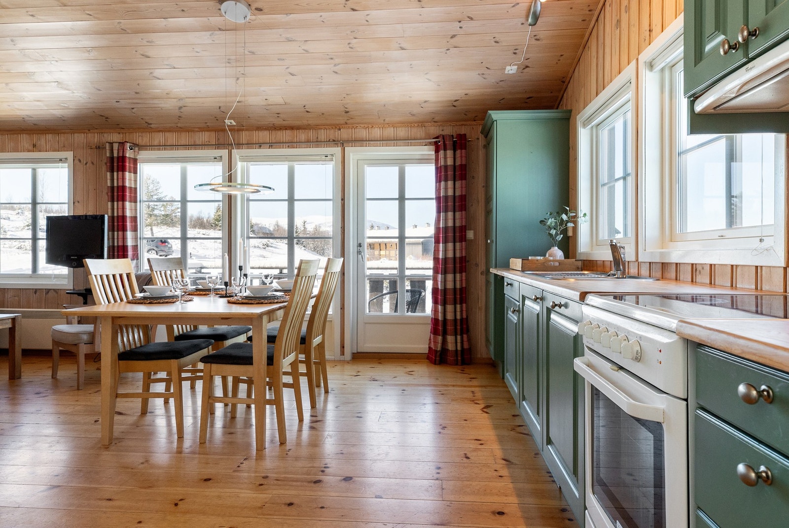 Adkomst ut til terrasse Galleribilde