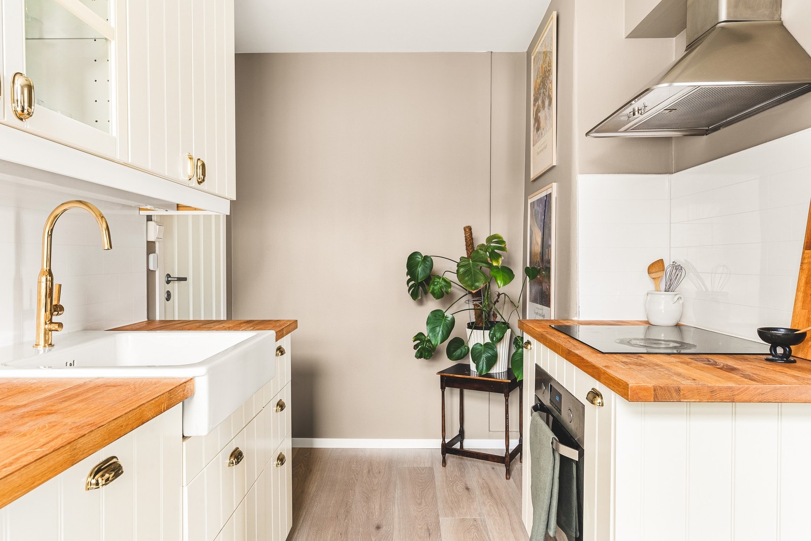 En lekker 3-roms leilighet med sentral beliggenhet og gjennomgående god standard. Galleribilde