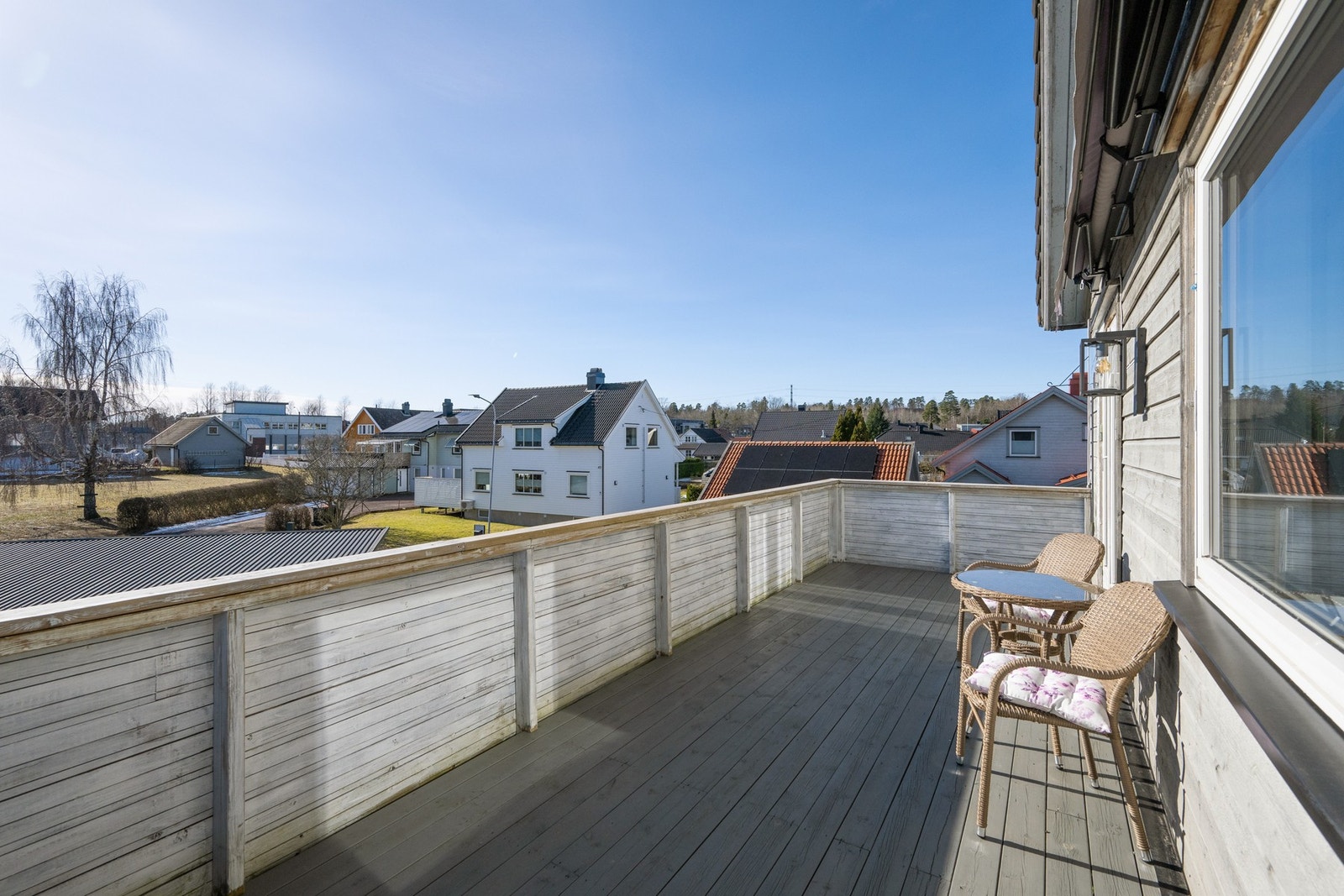 Terrassen har også markise Galleribilde