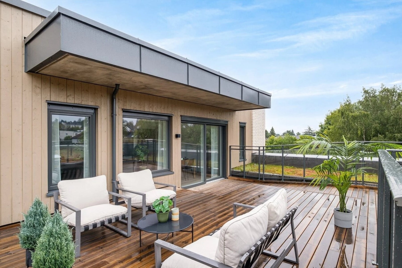 Velkommen til Sandstuveien 56 - Presentert av Duy Vidar Tang - EIE eiendomsmegling Galleribilde