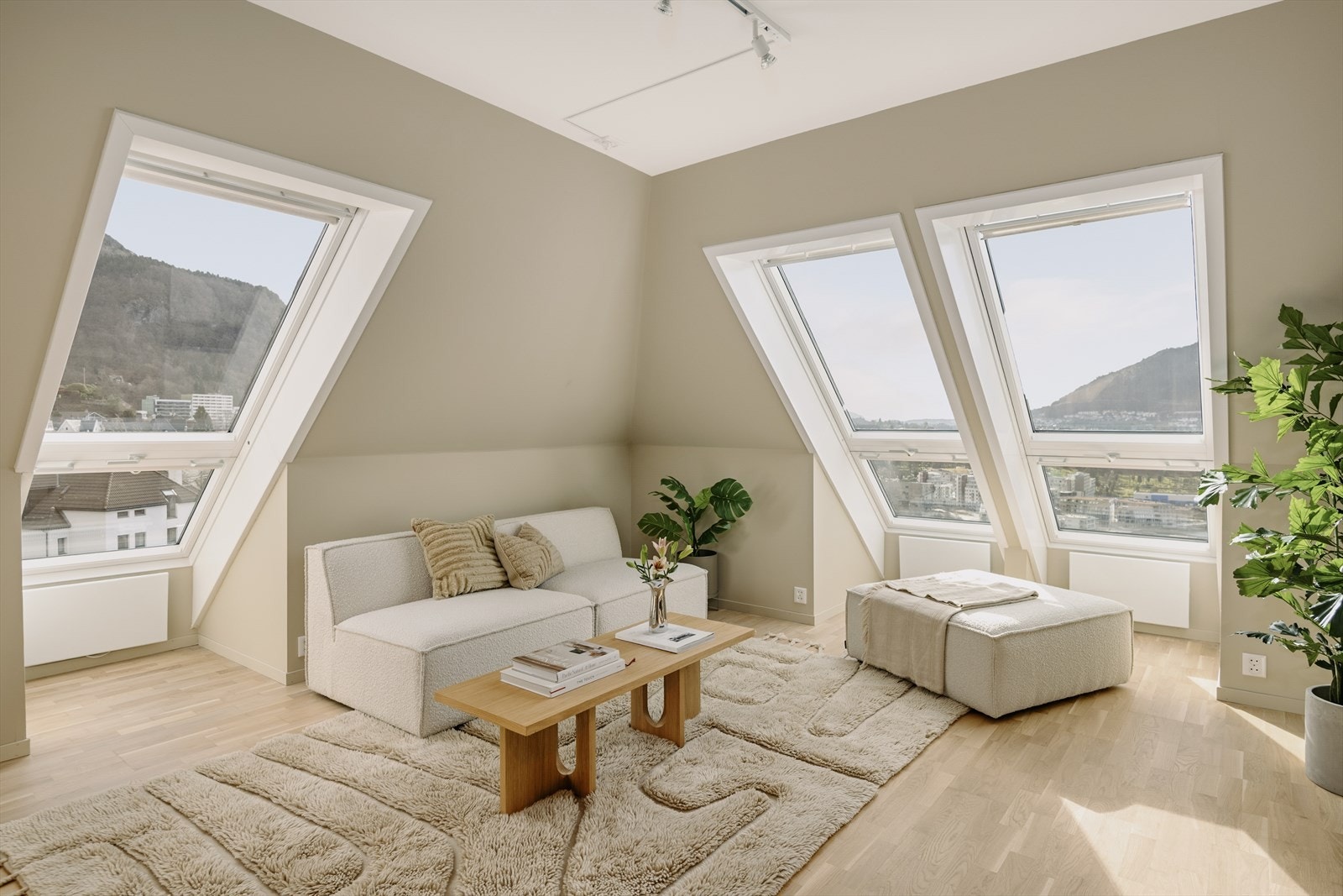 Særdeles gode lysforhold i stue Galleribilde