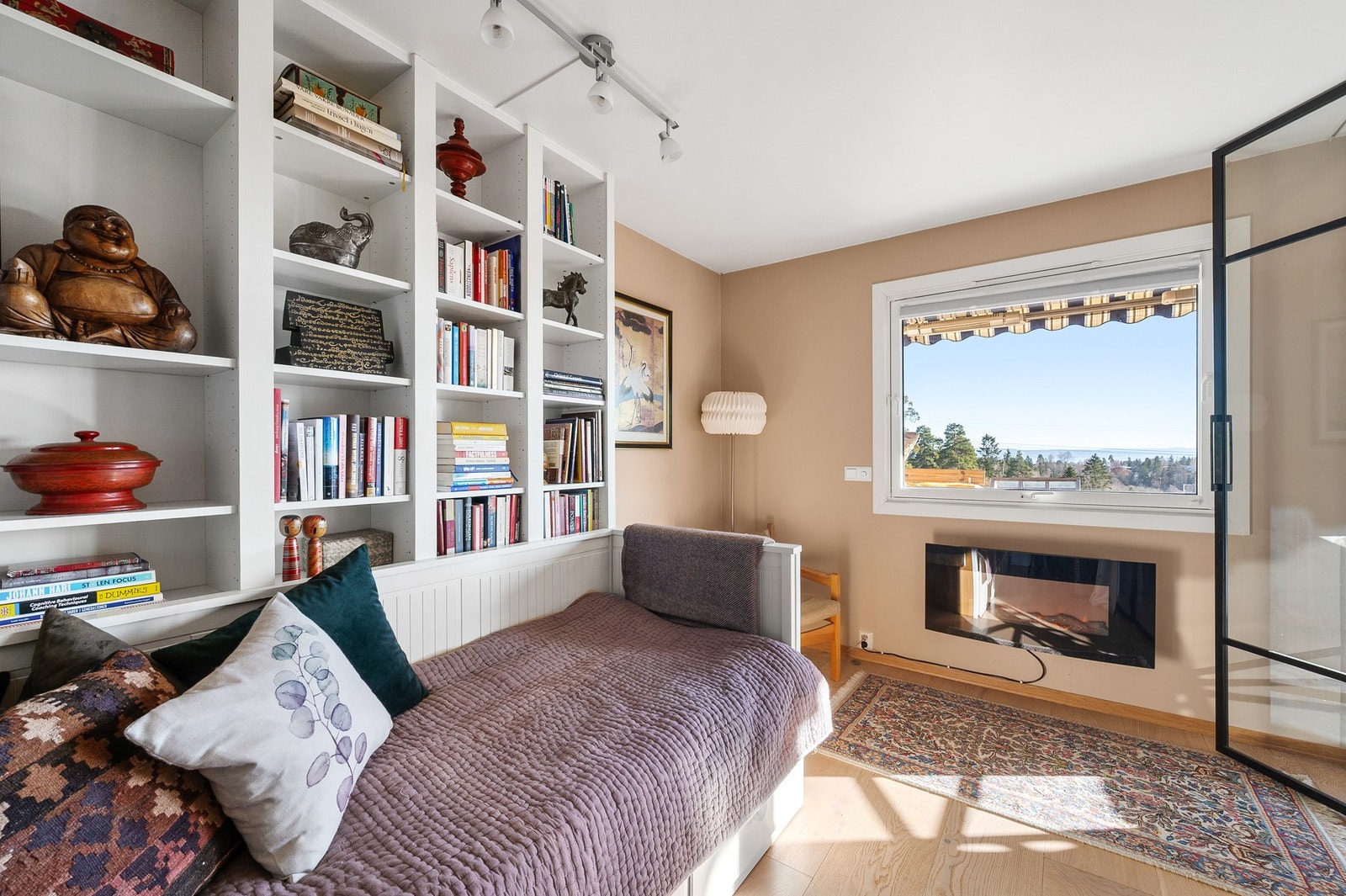 Her er en hyggelig plass å lese en god bok! Galleribilde