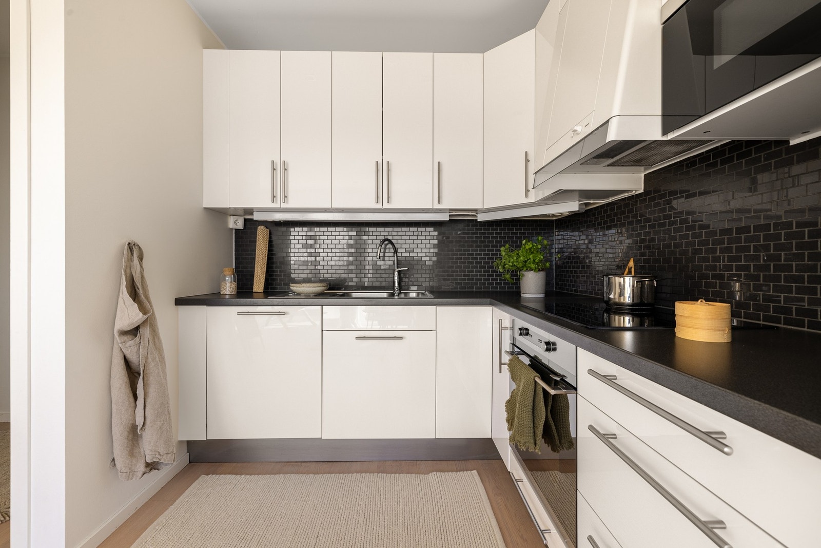 Kjøkkenet var nytt i 2012 og holder en god standard. Galleribilde