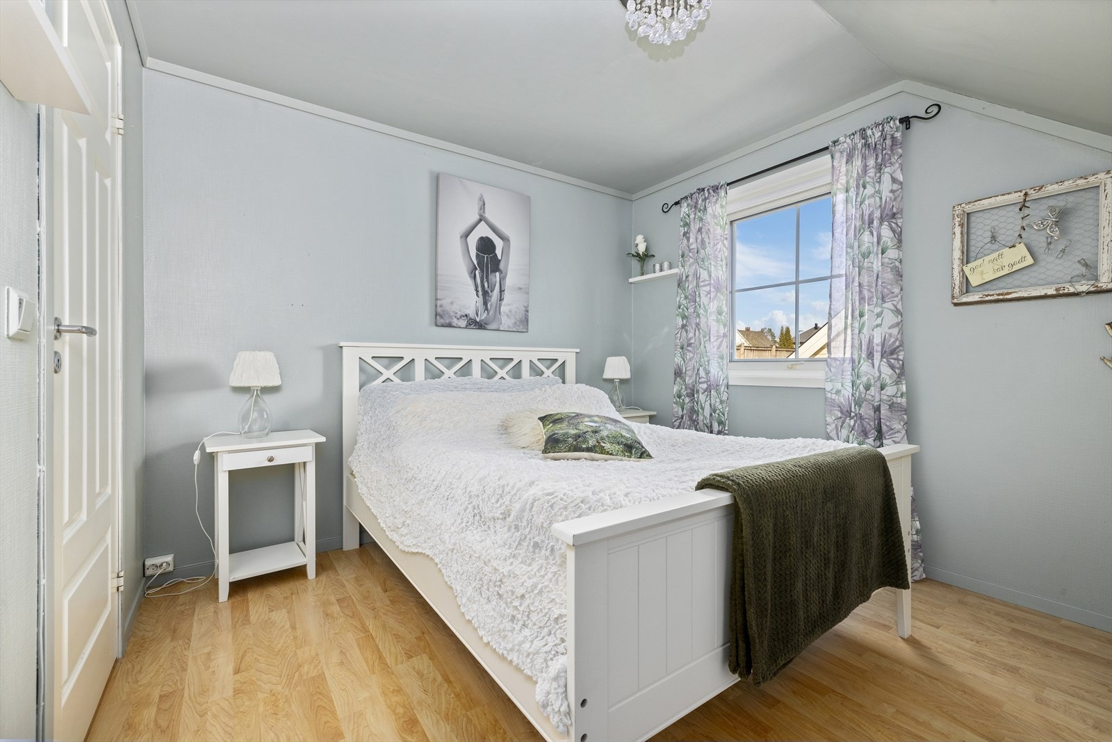 Soverom ll Galleribilde