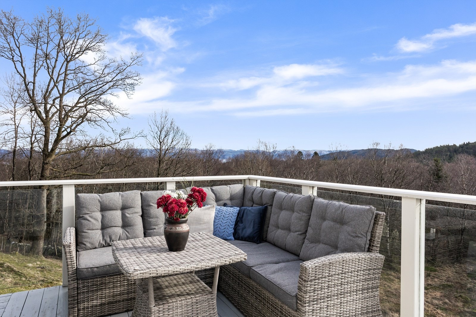 Terrassen ligger sørvendt til. Galleribilde