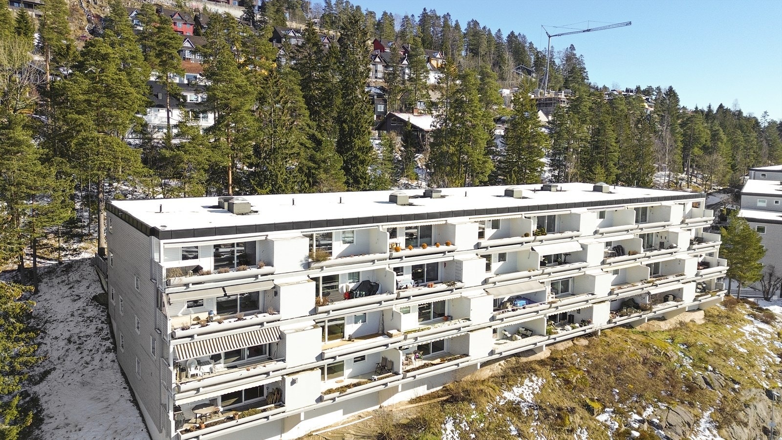 Et stille og usjenert boligområde med fantastiske muligheter for friluftsliv, både sommer som vinter Galleribilde