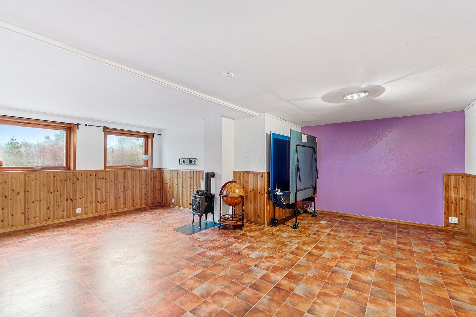 Kjelleretasje. Galleribilde