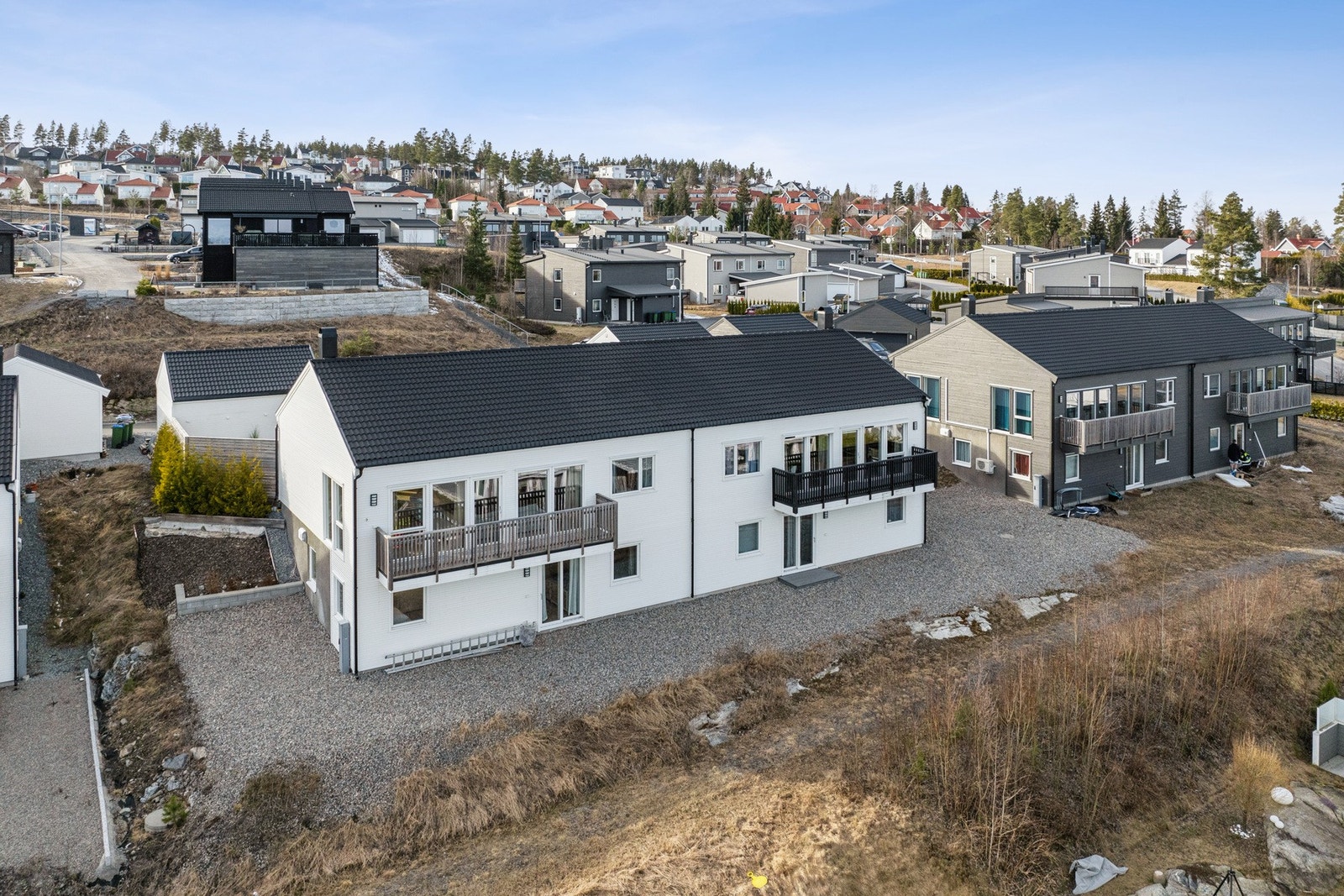 Sekstanten 24 ligger med en god plassering på feltet. Galleribilde