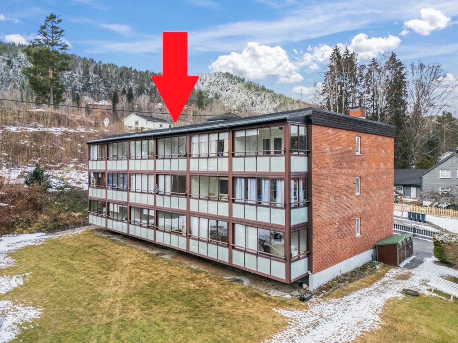 Leiligheten ligger i tredje etasje. Galleribilde