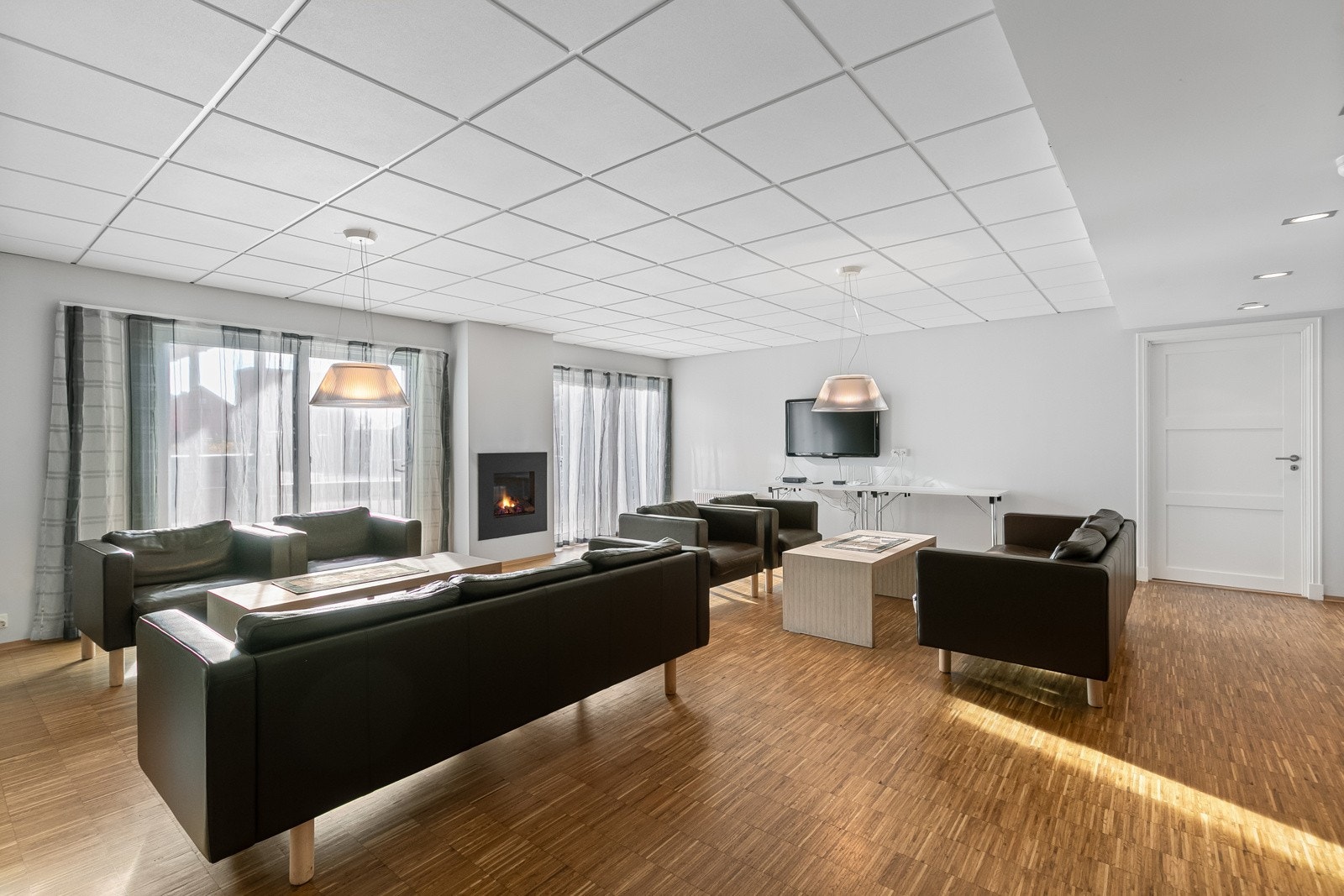 Bilde av selskapslokalet som tilhører borettslaget. Galleribilde