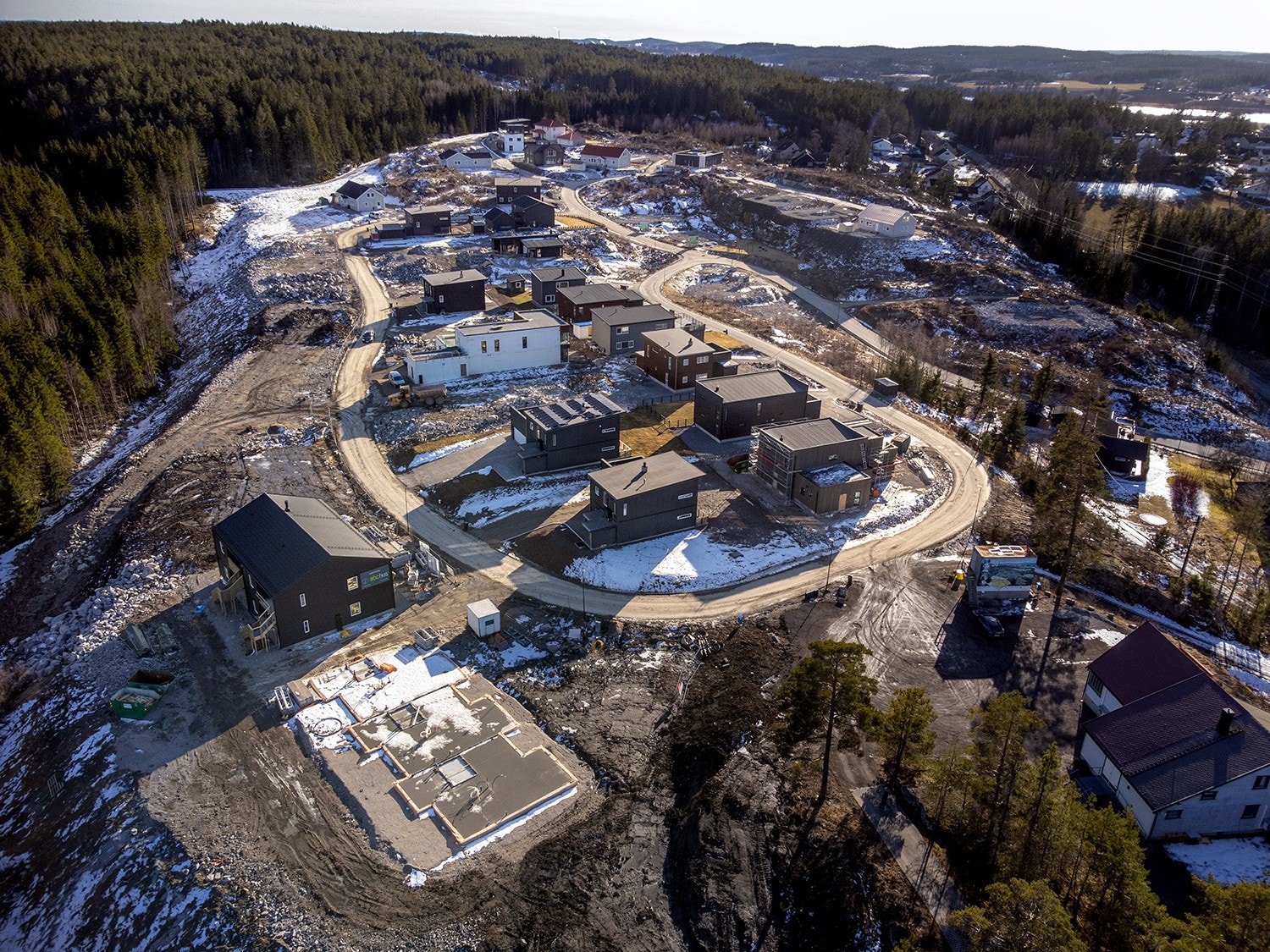 objpict_2952287504866574_0.jpg Galleribilde