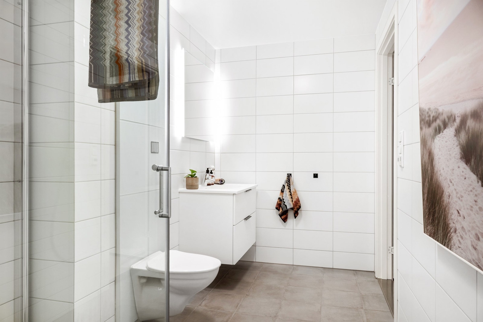 Badet Galleribilde