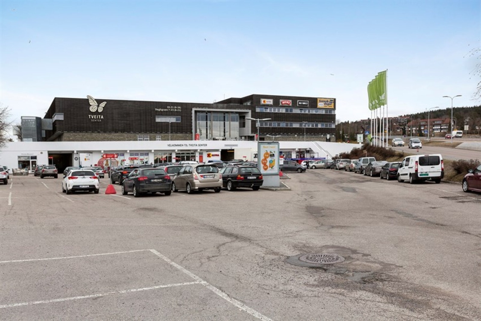 Tveita senter er også lett tilgjengelig, med et par minutters tur med buss eller bil. Galleribilde