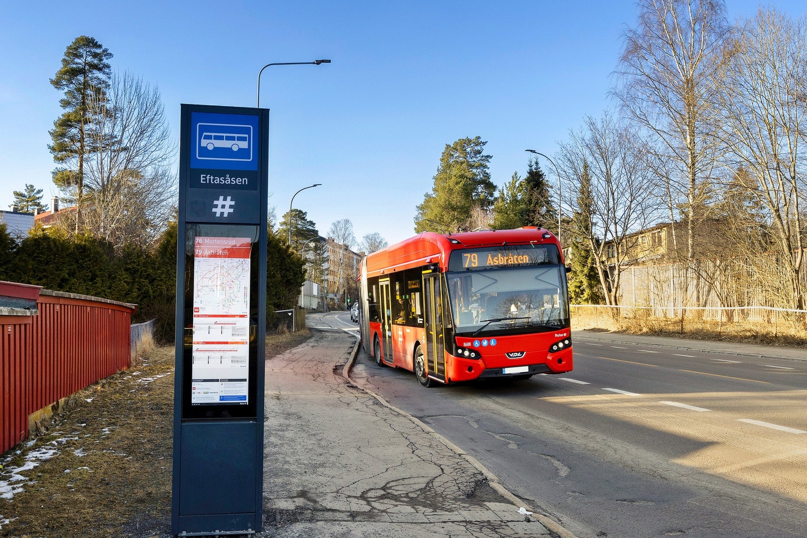 Fra boligen er det umiddelbar nærhet til bussholdeplasser Galleribilde