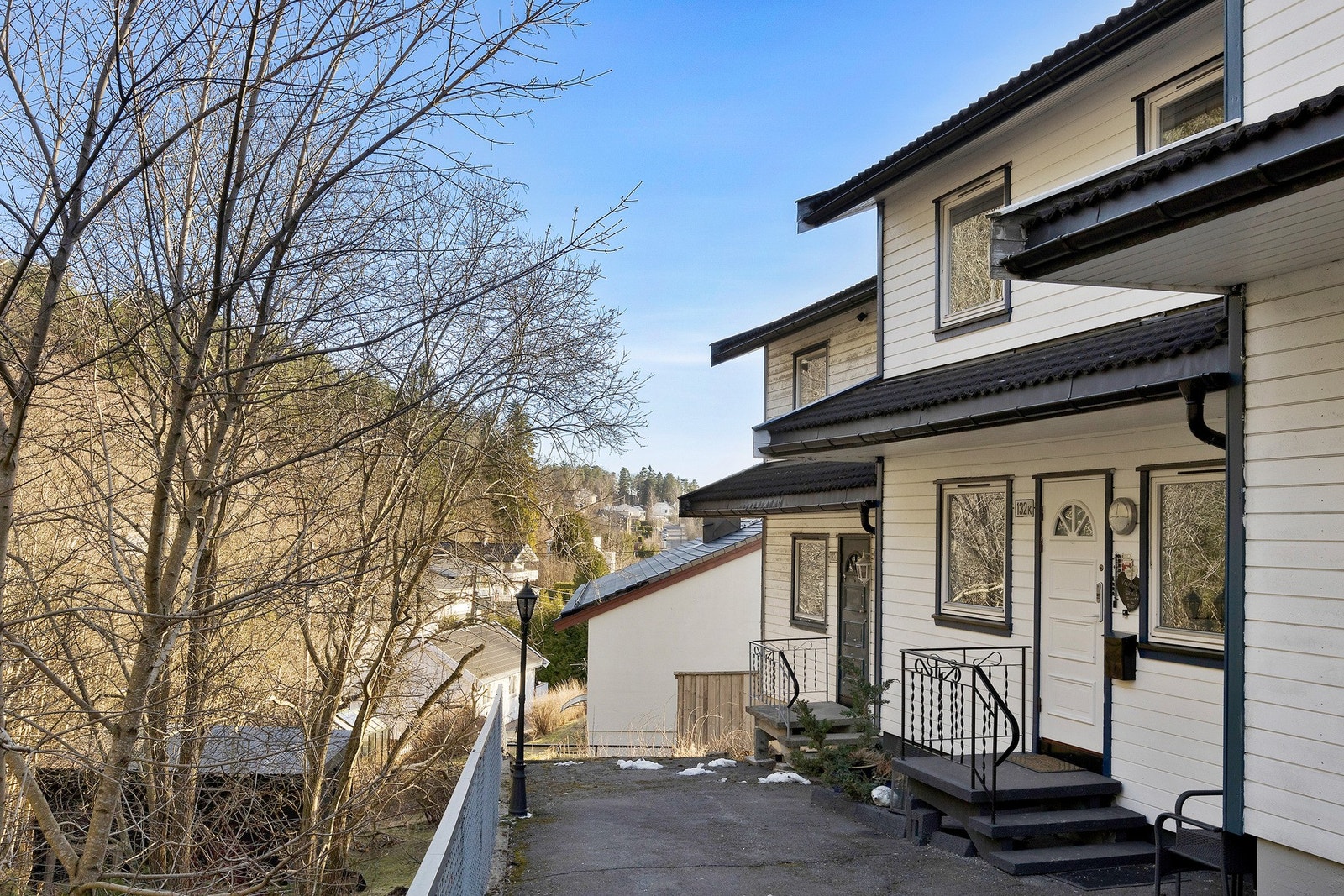 Ali hasmi ved EIE har gleden av å presentere Hellerudveien 132 L! Galleribilde