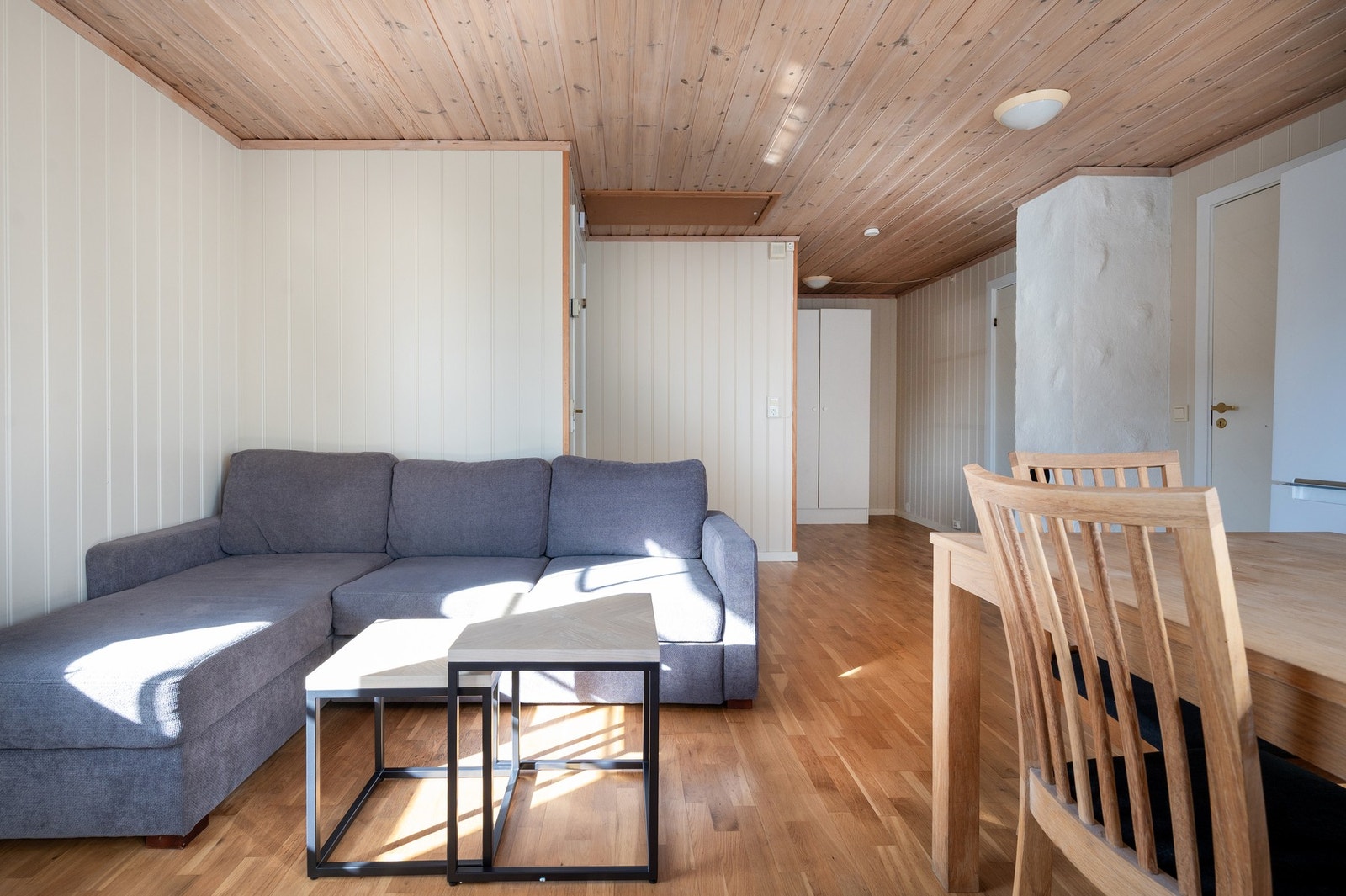 Hybel: Stue Galleribilde