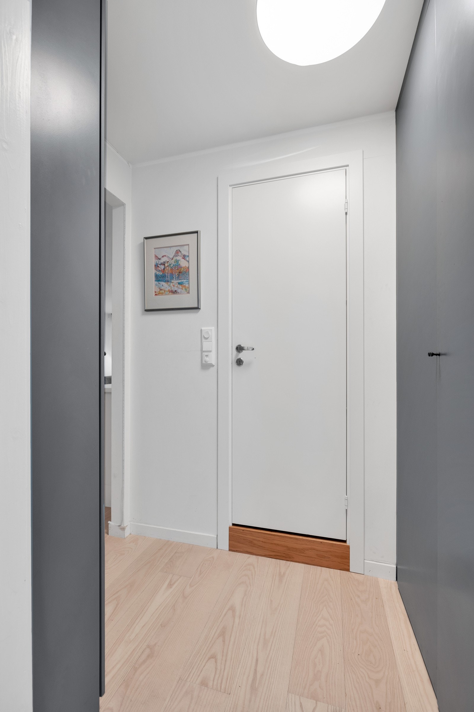 Entré med gode lagringsmuligheter Galleribilde