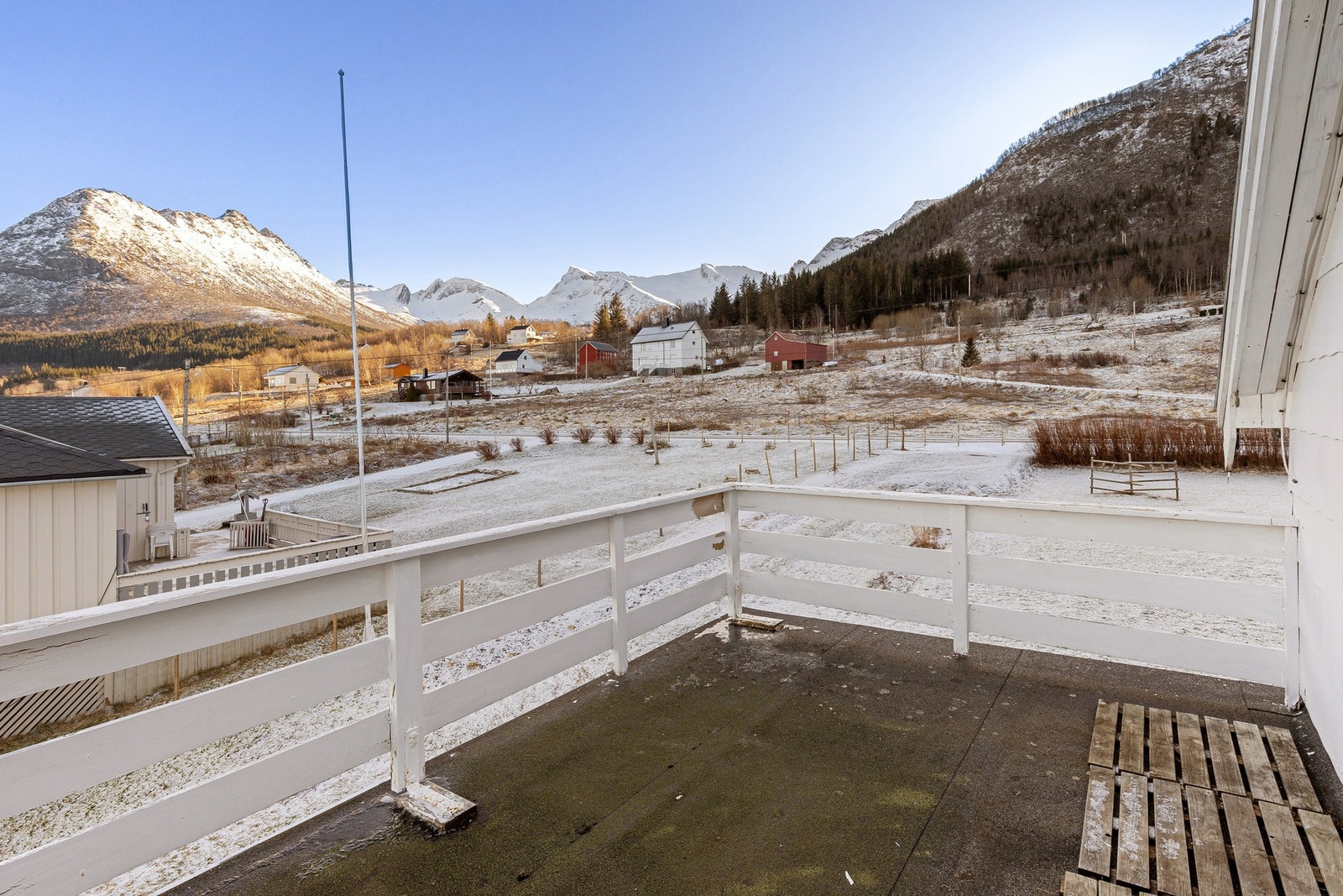 Balkong 2. etasje Galleribilde