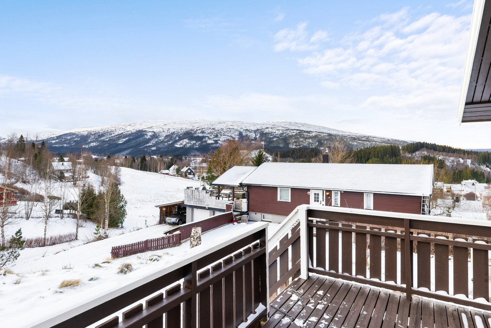 Terrasse fra 1989, men ble noe oppgradert i 2019 Galleribilde