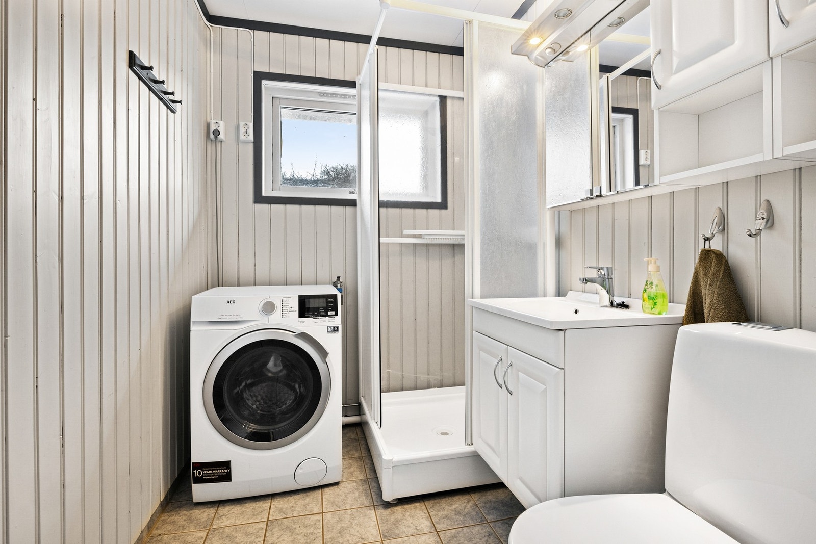 Baderom oppgradert i 2001 Galleribilde