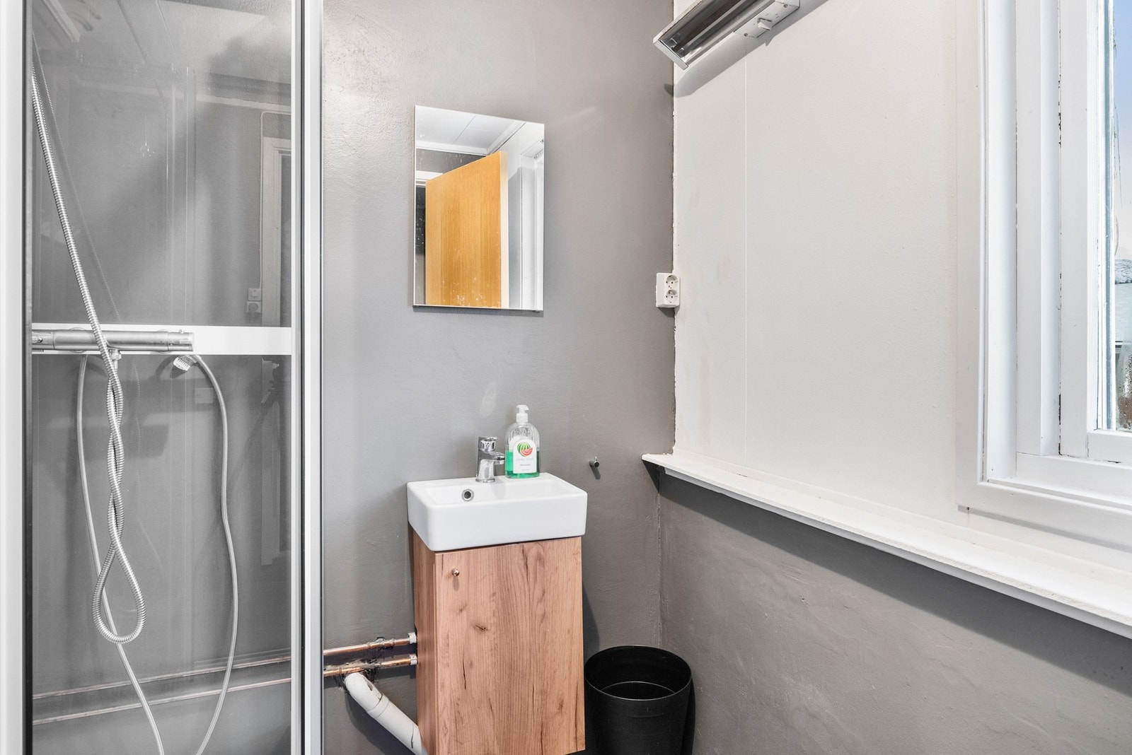 Bad underetasje Galleribilde