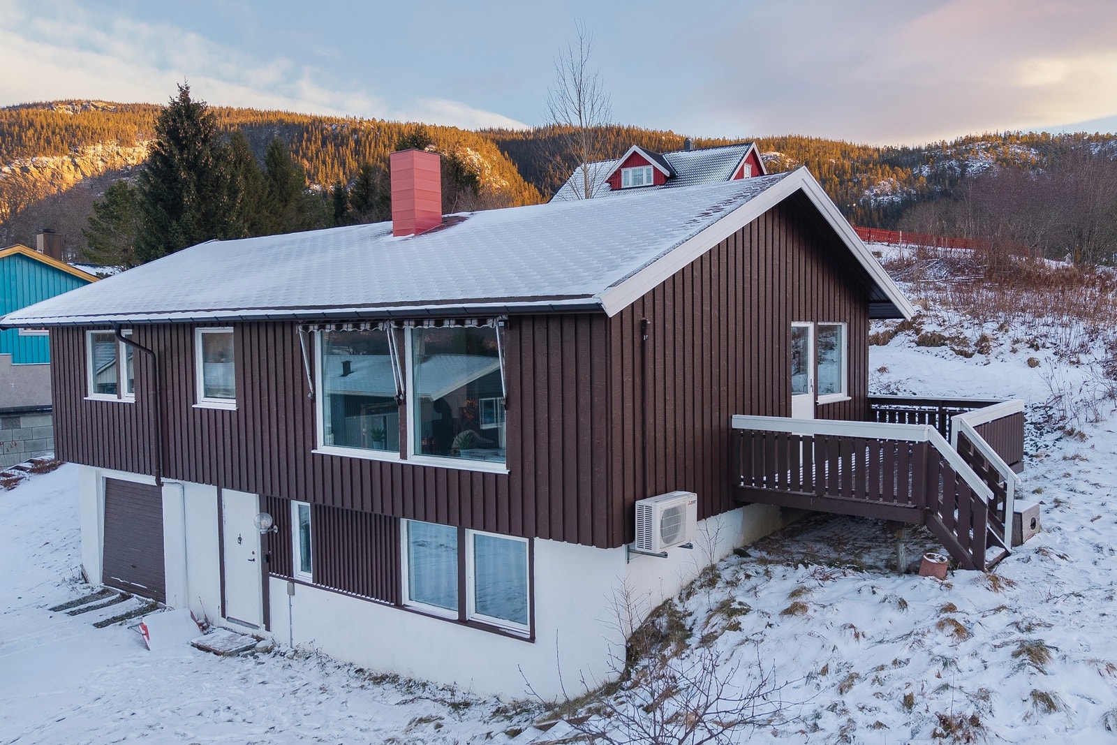 Tømmeråslia 3 presenteres for salg! Galleribilde