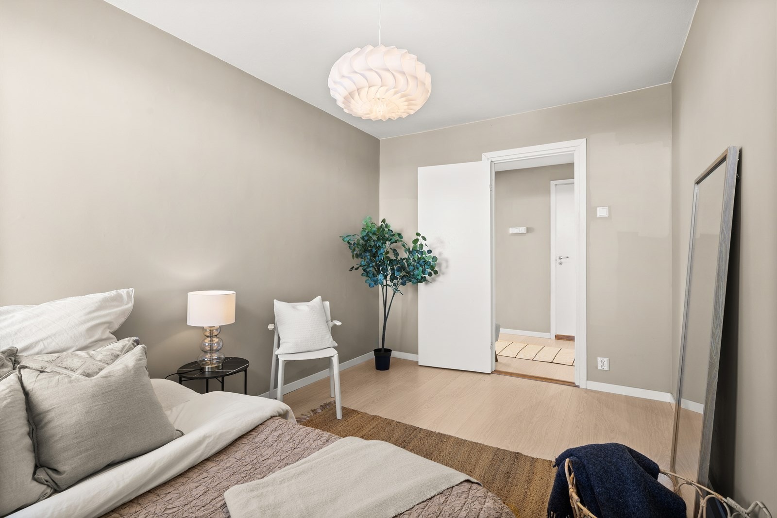 Soverommene er av god størrelse som gir flere bruksmuligheter. Galleribilde