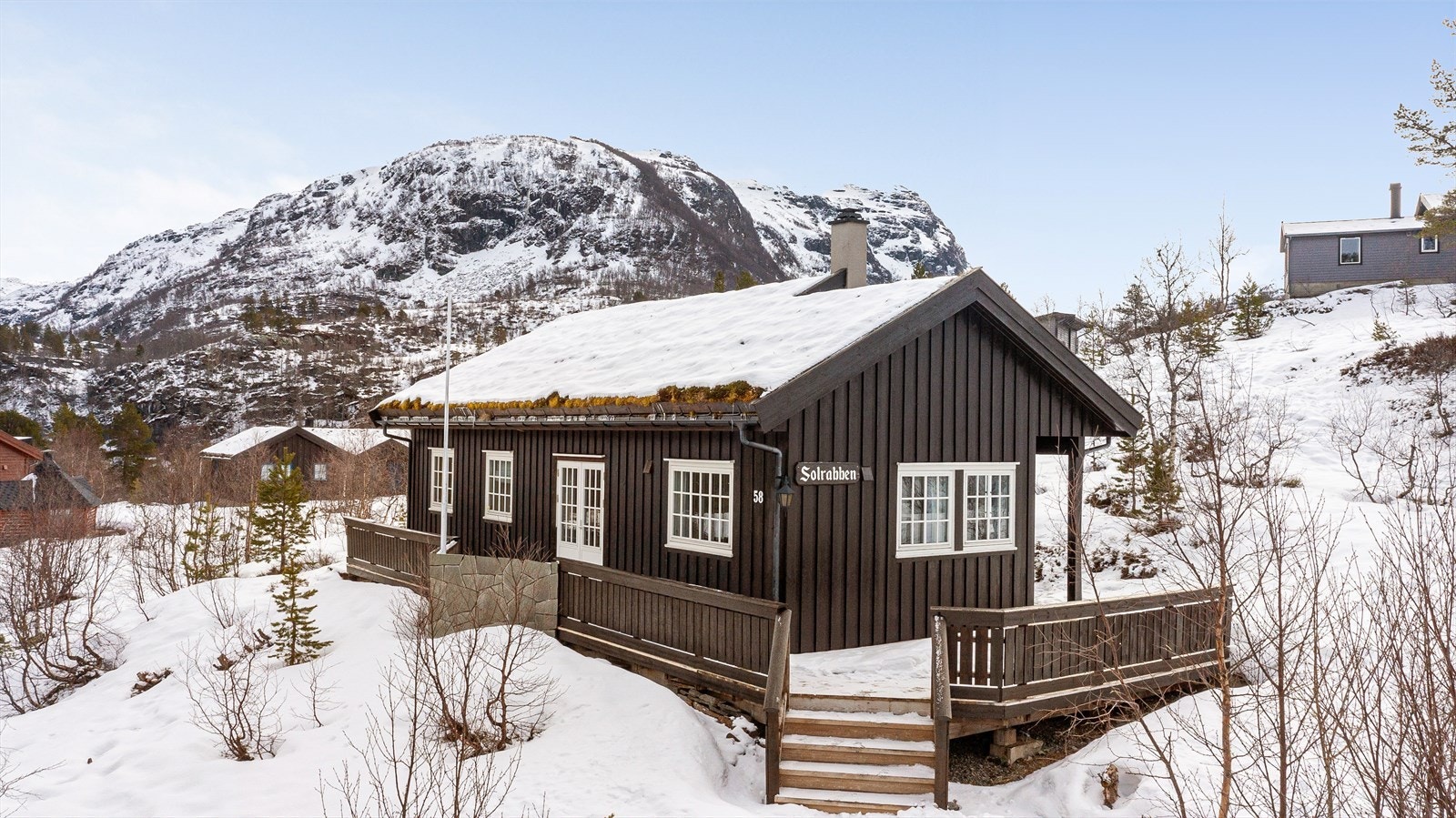 Velkommen til Ørnabergvegen 58 - En flott, romslig og velholdt fjellhytte med fantastisk beliggenhet i Tømmerdalen hyttefelt på Seljestad. Galleribilde