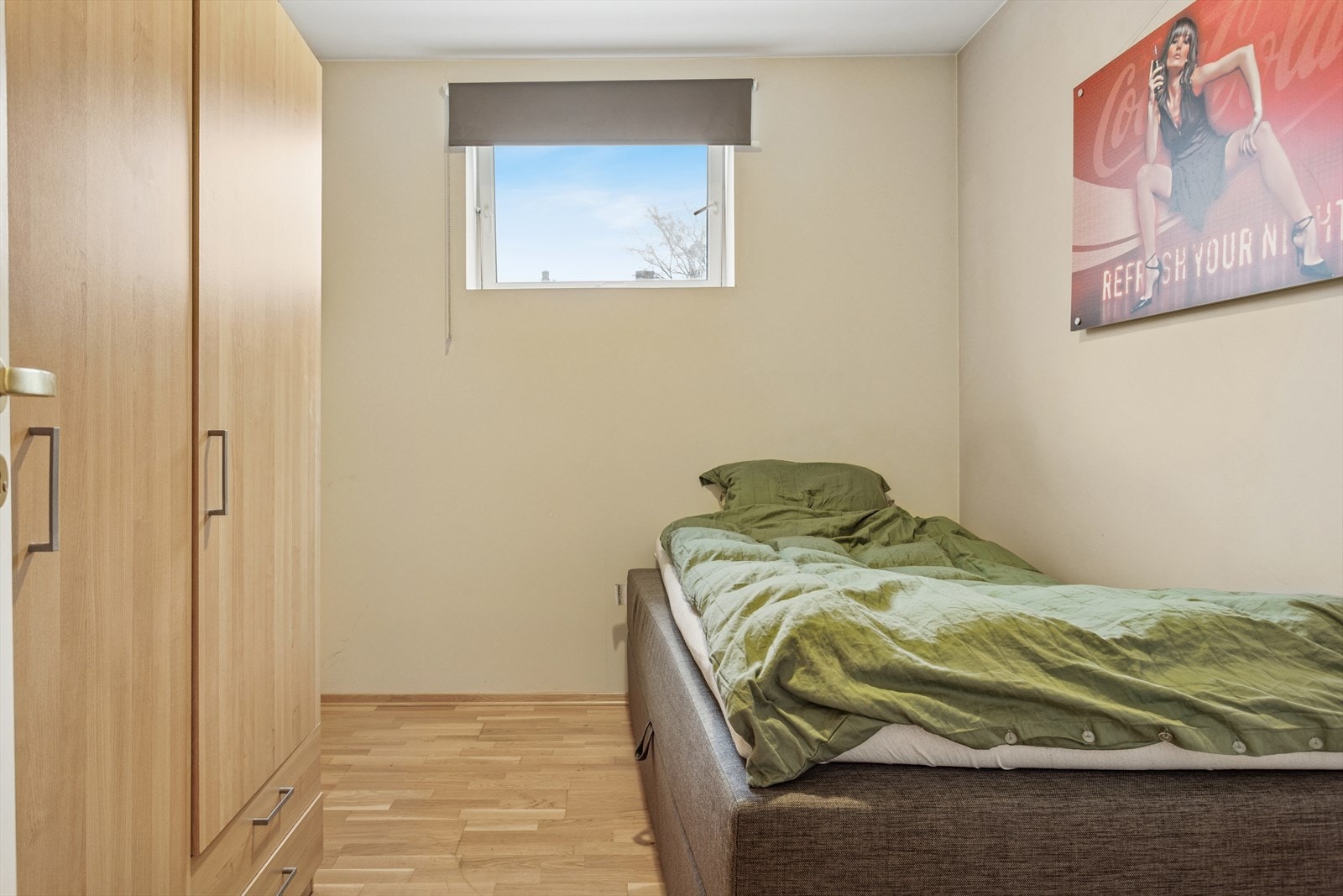 Soverom 2 er på 7.4 kvm Galleribilde