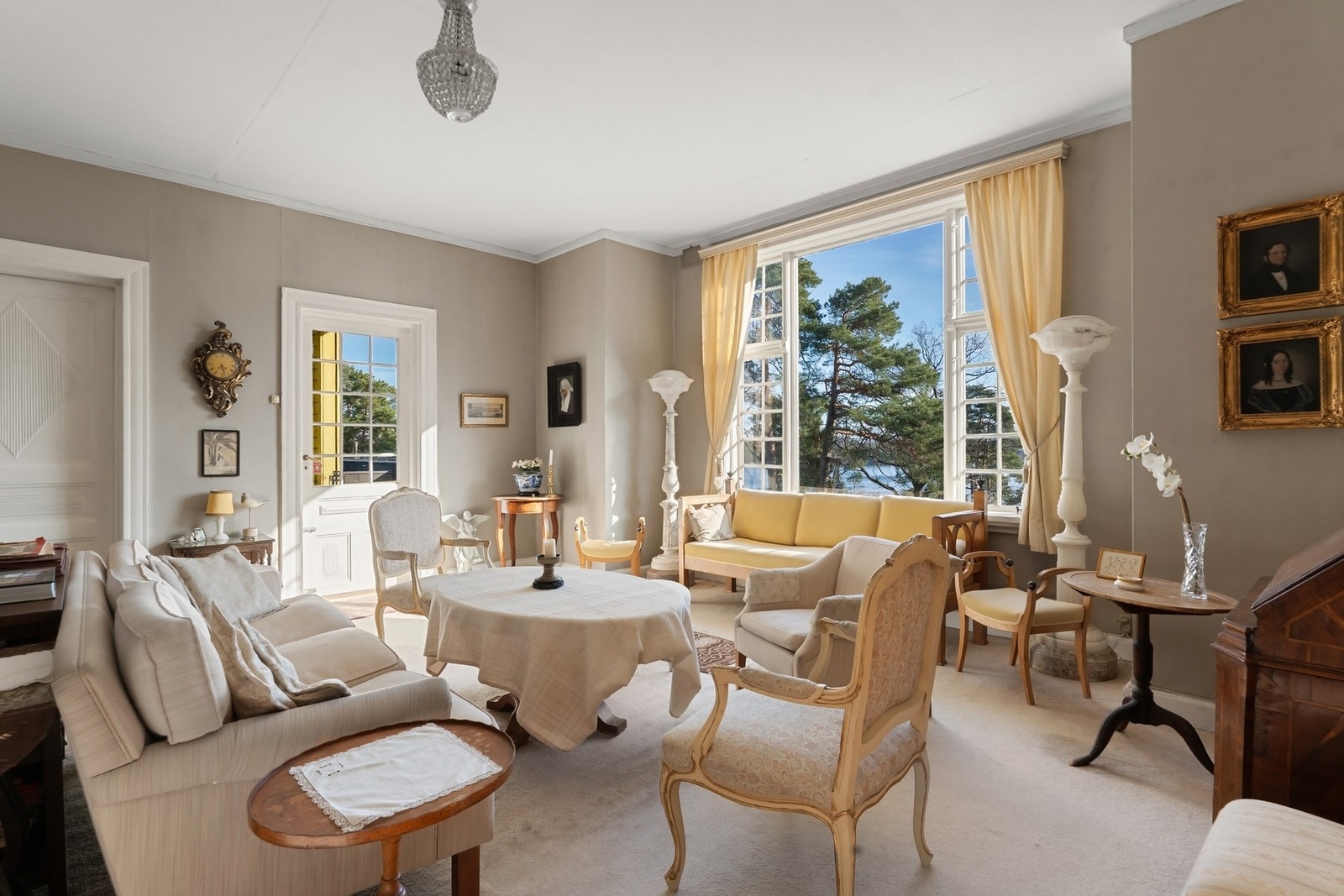 Dette er en eiendom der tiden har stått stille - på godt og vondt. Galleribilde