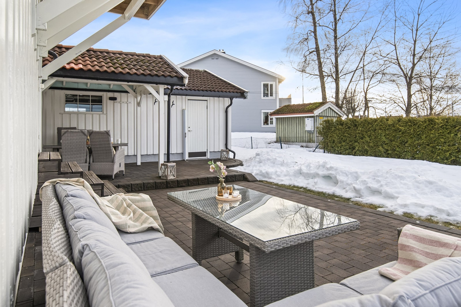 Her kan man nyte solrike dager i rolige omgivelser Galleribilde