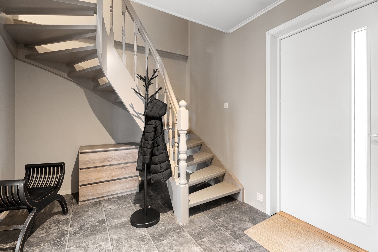 La oss ta turen opp i 2. etasje fra hallen! Galleribilde