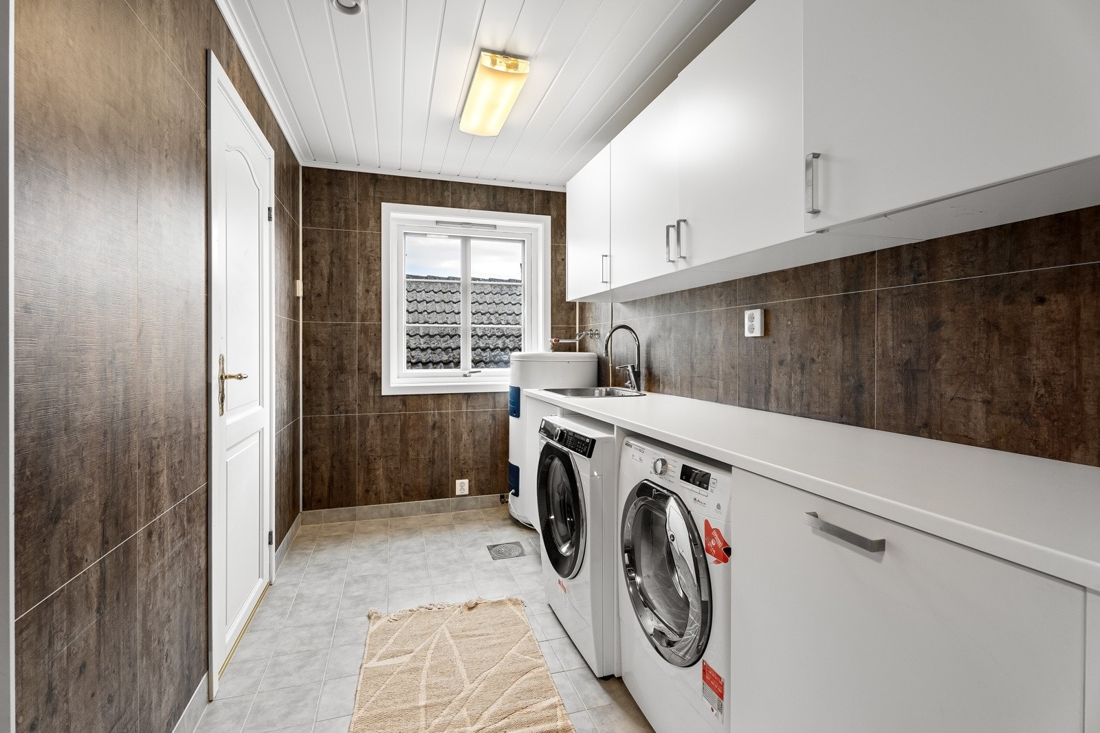 Det er lagt vekt på god lagring på vaskerommmet. Galleribilde