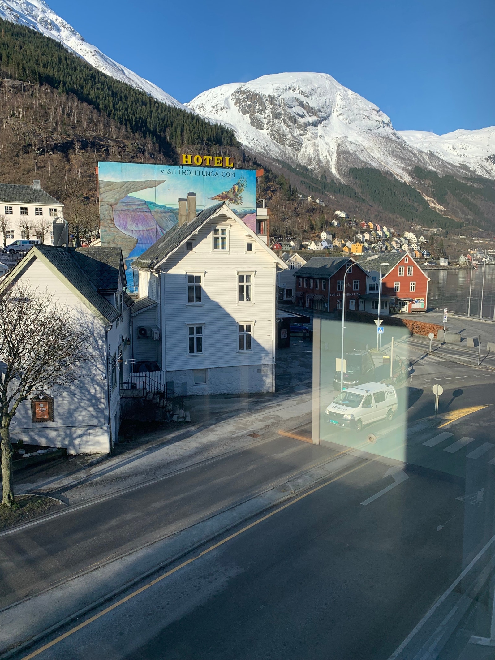 Utsikt fra vinduer Lokaler 2. og 3. etg. Galleribilde