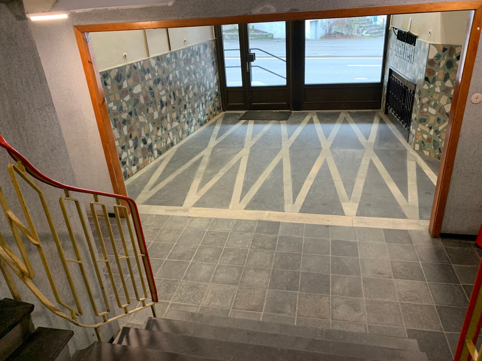 Felles inngang og trappehus Galleribilde