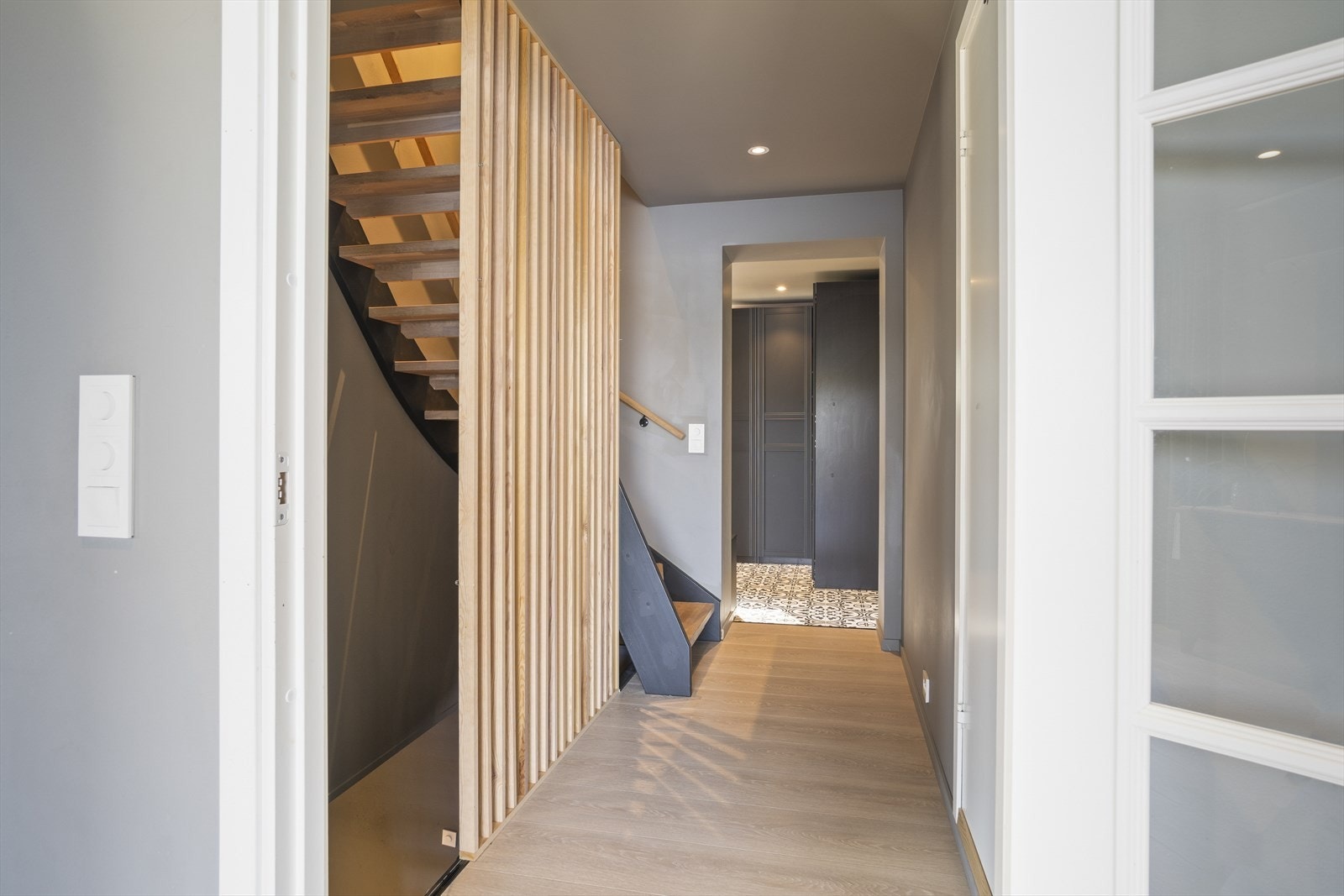 I dag fremstår huset med jevnt over god standard på innredning og utstyr, men med noe gjenstående arbeid. Galleribilde