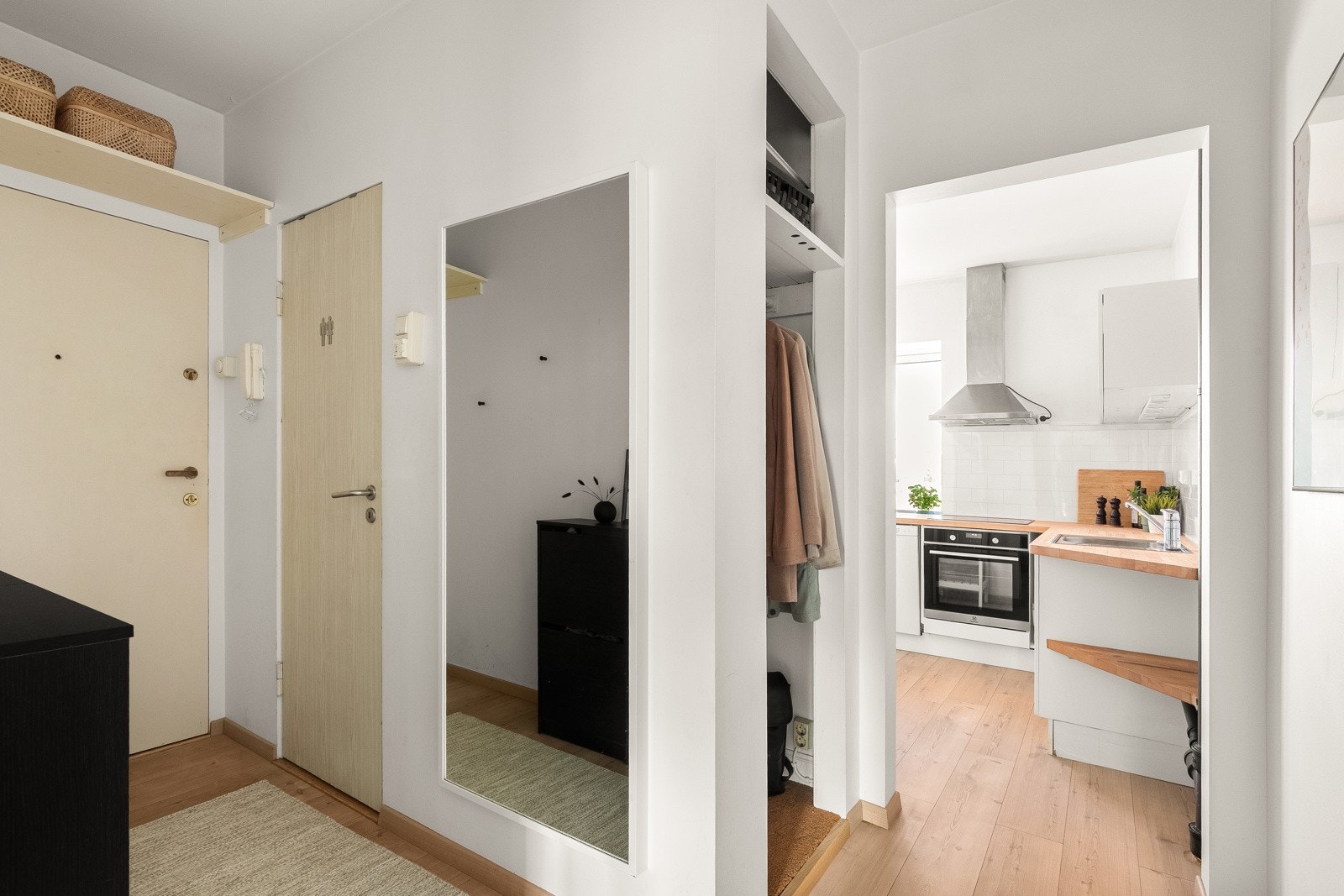 Entré/gang. Velkommen inn! Galleribilde