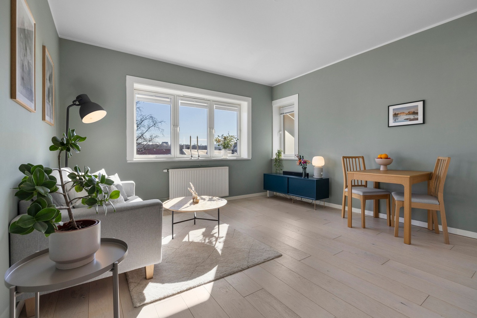 Stine Lilly Horgen ved EIE eiendomsmegling Valkyrien har gleden av å presentere Sars' gate 50! Galleribilde