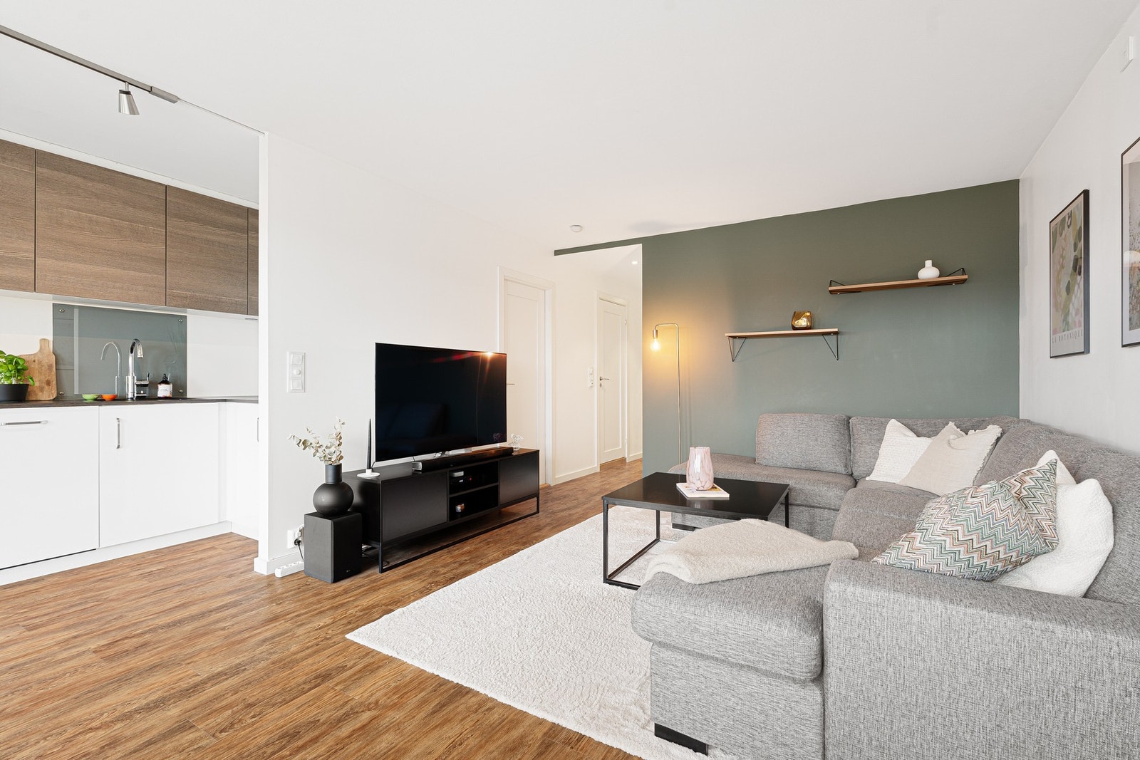 A-konto Fjernvarme, kabel-tv, fiberbredbånd etc. er inkludert i felleskostnadene. Galleribilde