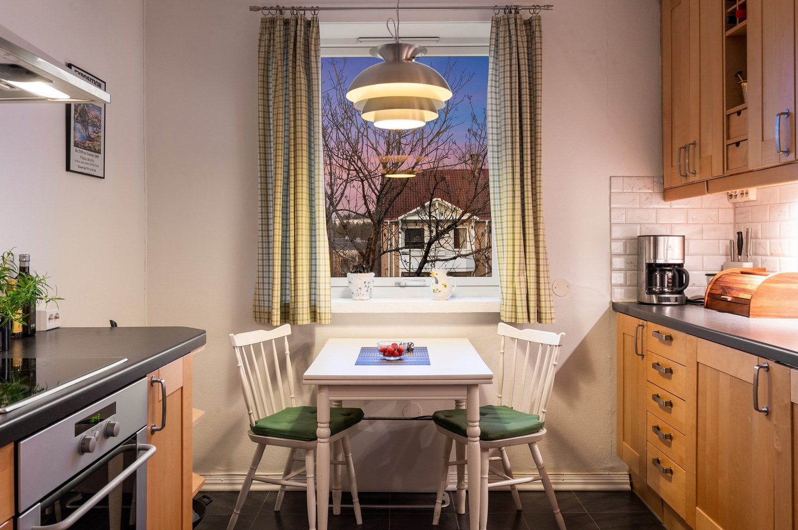 Her er det også muligheter til å innrede med en ekstra spiseplass. Galleribilde