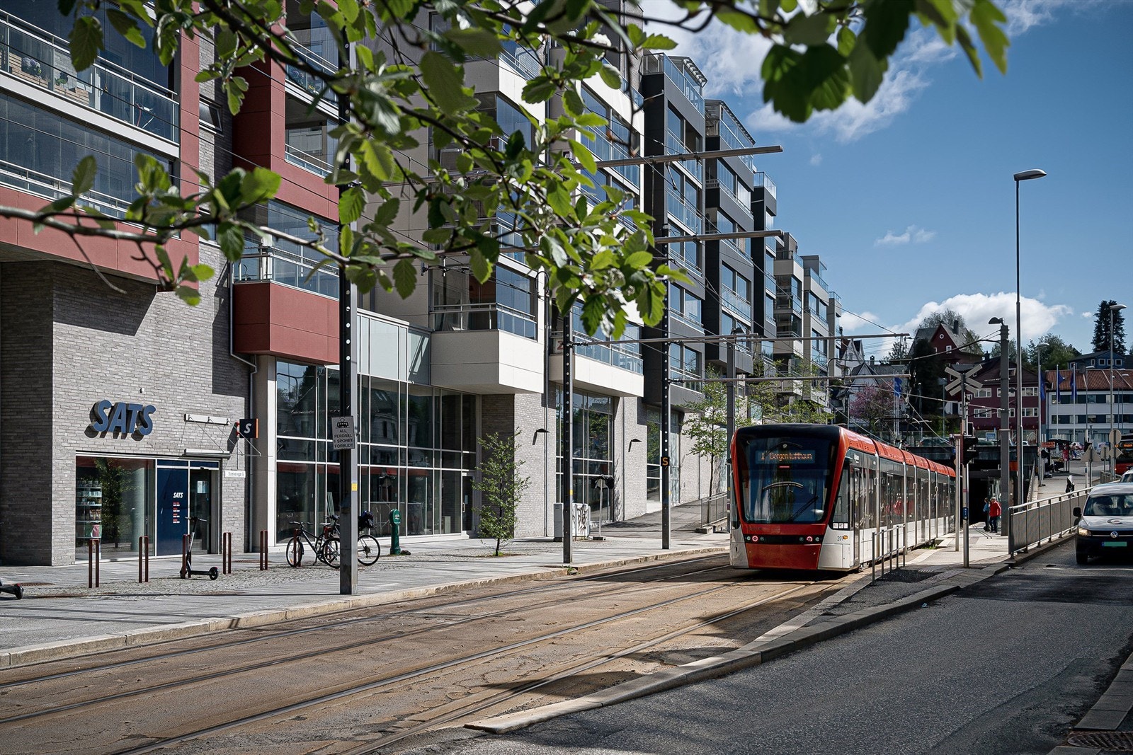 Bybanestoppet på Wergeland er like ved. Galleribilde